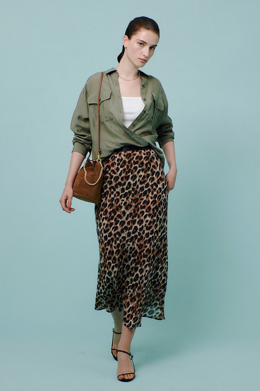 【アルアバイル/allureville】のシアーリネンサファリシャツ 人気、トレンドファッション・服の通販 founy(ファニー) 　ファッション　Fashion　レディースファッション　Fashion for Women　トップス・カットソー　Cut & Sew Tops　シャツ・ブラウス・オフィスカジュアル　Elegant Blouses & Button-Ups　なめらか　Smooth, Silky Texture　スリーブ　Sleeve, Long Sleeve / Short Sleeve　ポケット　Pocket, Pocket Detail　リネン　Linen, Linen Fabric　ロング　Long, Long-Length　エレガント 上品　Elegant　other-8|ID: prp329100004620199 ipo3291000000033768891