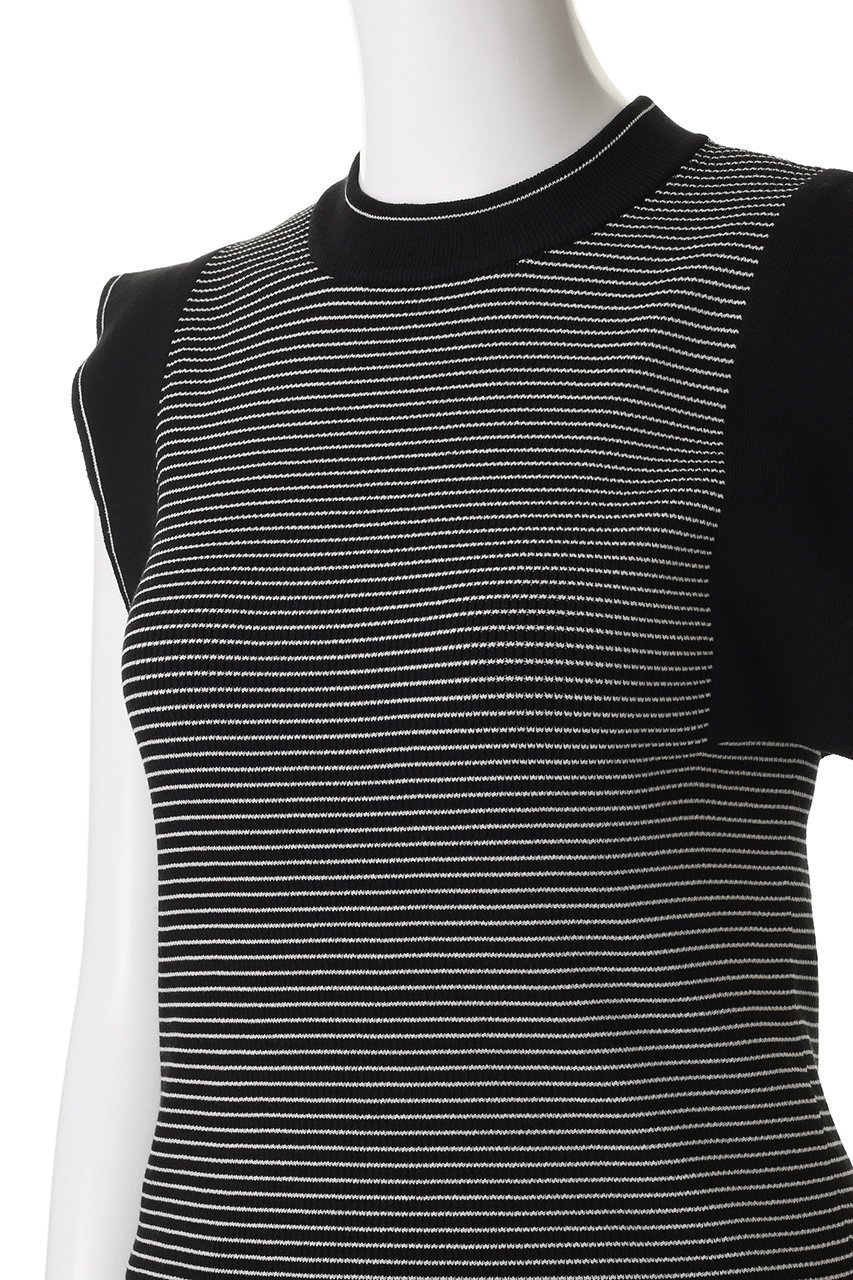 【クラネ/CLANE】のSQUARE SLEEVE KNIT TOPS/ニット 人気、トレンドファッション・服の通販 founy(ファニー) 　ファッション　Fashion　レディースファッション　Fashion for Women　トップス・カットソー　Cut & Sew Tops　ニット　Knit Tops & Sweaters　カジュアルプルオーバー・ニットトップス　Pullovers & Knit Tops / Casual Pullovers　2025年　2025　2025-2026秋冬・A/W　Autumn/Winter 2025–26 AW25–26　スクエア　Square, Square Shape　スリーブ　Sleeve, Long Sleeve / Short Sleeve　フィット　Fit, Slim Fit　ボトム　Bottoms, Lower Wear　モダン　Modern, Contemporary　無地　Plain, Solid Color　A/W・秋冬　Autumn/Winter　other-5|ID: prp329100004620243 ipo3291000000033138542