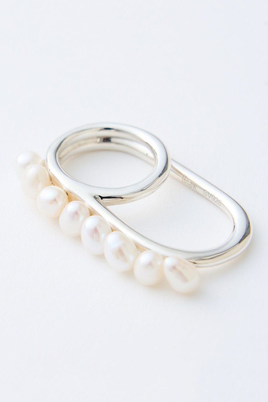 【ウィムガゼット/Whim Gazette】の【Hoaw.】パールダブルリング 人気、トレンドファッション・服の通販 founy(ファニー) 　ファッション　Fashion　レディースファッション　Fashion for Women　ジュエリー　Jewelry　アクセサリー　Fashion Accessories　シューズ　Shoes, Footwear　シルバー　Silver, Metallic Silver　ダブル　Double, Double-Breasted　バランス　Balance, Style Balance　パール　Pearl, Pearl Accent　フォルム　Silhouette, Form　モダン　Modern, Contemporary　エレガント 上品　Elegant　other-8|ID: prp329100004621118 ipo3291000000035651033