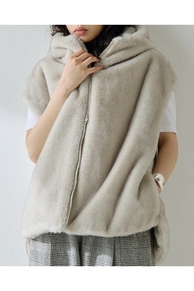 【ウィムガゼット/Whim Gazette】 ミンクフェイクファーブルゾン人気、トレンドファッション・服の通販 founy(ファニー) ファッション Fashion レディースファッション Fashion for Women アウター Coat / Outerwear Collection レディースジャケット・軽アウター Jackets ブルゾンジャケット・スポーティアウター Blouson Jackets 2025年 2025 2025-2026秋冬・A/W Autumn/Winter 2025–26 AW25–26 ジャケット Jacket, Outerwear フロント Front, Front Design プリント Print, Printed Pattern ベスト Vest, Waistcoat A/W・秋冬 Autumn/Winter |ID:prp329100004621244