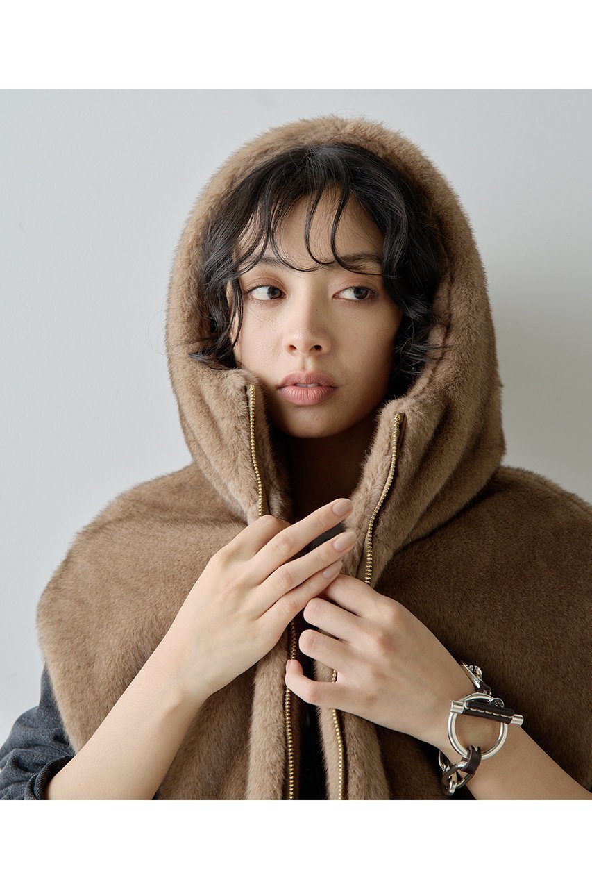 【ウィムガゼット/Whim Gazette】のミンクフェイクファーブルゾン 人気、トレンドファッション・服の通販 founy(ファニー) 　ファッション　Fashion　レディースファッション　Fashion for Women　アウター　Coat / Outerwear Collection　レディースジャケット・軽アウター　Jackets　ブルゾンジャケット・スポーティアウター　Blouson Jackets　2025年　2025　2025-2026秋冬・A/W　Autumn/Winter 2025–26 AW25–26　ジャケット　Jacket, Outerwear　フロント　Front, Front Design　プリント　Print, Printed Pattern　ベスト　Vest, Waistcoat　A/W・秋冬　Autumn/Winter　other-6|ID: prp329100004621244 ipo3291000000033155542