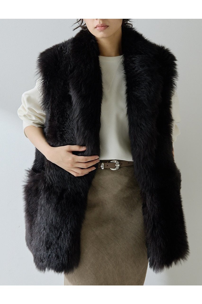 【ウィムガゼット/Whim Gazette】のムートンファージレ 人気、トレンドファッション・服の通販 founy(ファニー) 　ファッション　Fashion　レディースファッション　Fashion for Women　アウター　Coat / Outerwear Collection　レディースジャケット・軽アウター　Jackets　シンプル　Simple, Minimal　ジャケット　Jacket, Outerwear　ストレート　Straight, Straight Cut　バランス　Balance, Style Balance　ベスト　Vest, Waistcoat　ムートン　Shearling, Mouton　リラックス　Relax, Relaxed Fit　A/W・秋冬　Autumn/Winter　エレガント 上品　Elegant　2025年　2025　2025-2026秋冬・A/W　Autumn/Winter 2025–26 AW25–26　 other-1|ID: prp329100004621246 ipo3291000000033155543