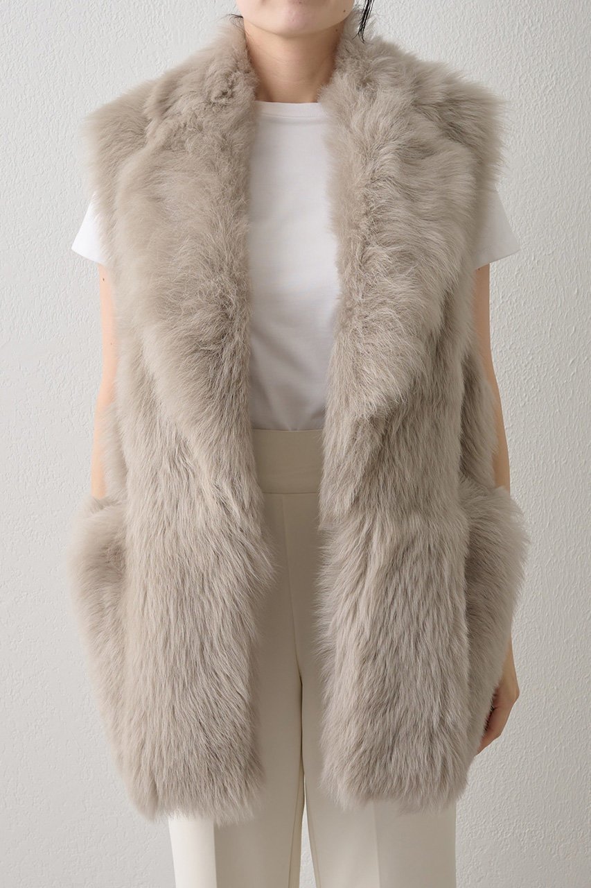 【ウィムガゼット/Whim Gazette】のムートンファージレ 人気、トレンドファッション・服の通販 founy(ファニー) 　ファッション　Fashion　レディースファッション　Fashion for Women　アウター　Coat / Outerwear Collection　レディースジャケット・軽アウター　Jackets　シンプル　Simple, Minimal　ジャケット　Jacket, Outerwear　ストレート　Straight, Straight Cut　バランス　Balance, Style Balance　ベスト　Vest, Waistcoat　ムートン　Shearling, Mouton　リラックス　Relax, Relaxed Fit　A/W・秋冬　Autumn/Winter　エレガント 上品　Elegant　other-6|ID: prp329100004621246 ipo3291000000035375560