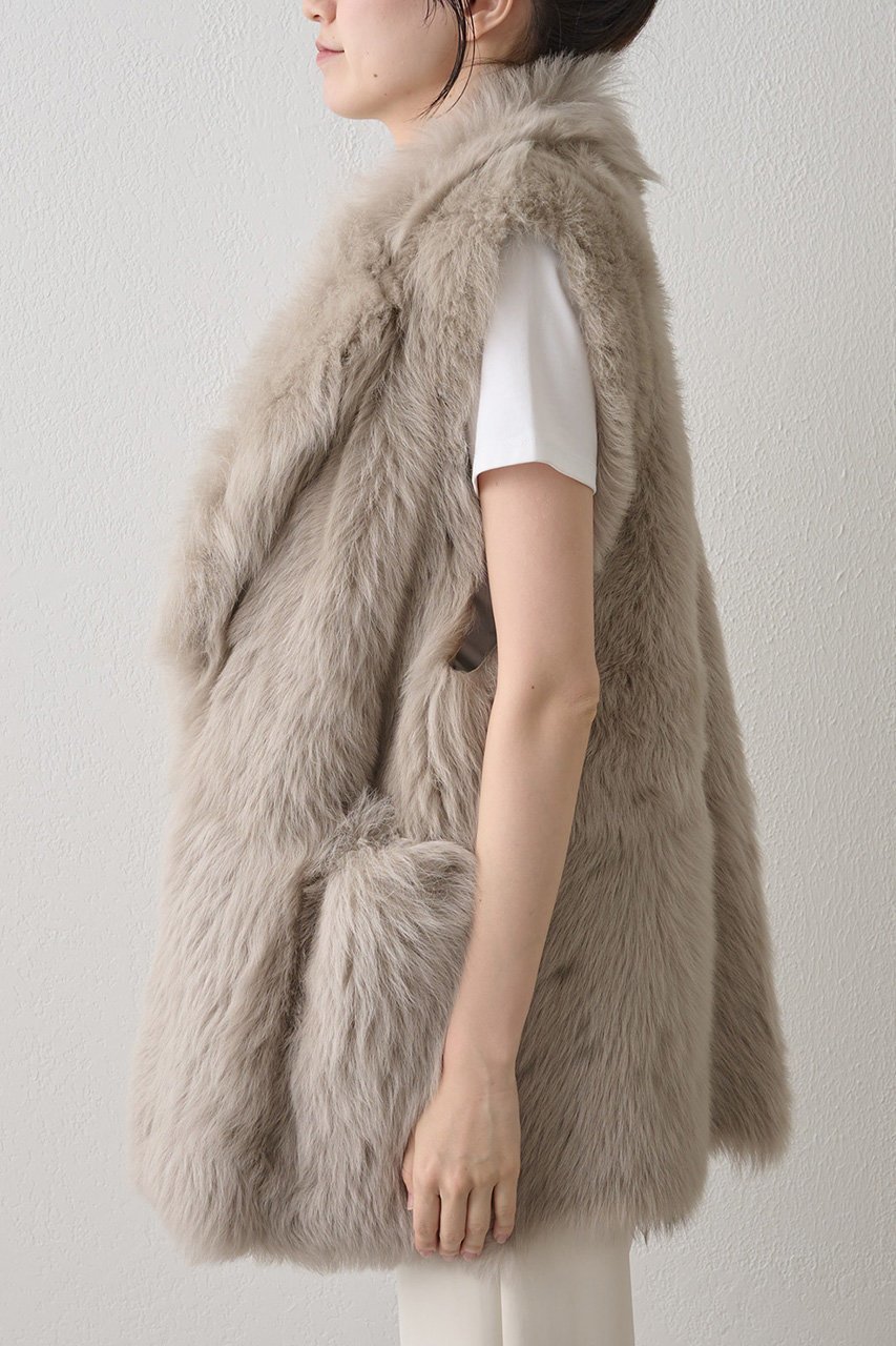 【ウィムガゼット/Whim Gazette】のムートンファージレ 人気、トレンドファッション・服の通販 founy(ファニー) 　ファッション　Fashion　レディースファッション　Fashion for Women　アウター　Coat / Outerwear Collection　レディースジャケット・軽アウター　Jackets　シンプル　Simple, Minimal　ジャケット　Jacket, Outerwear　ストレート　Straight, Straight Cut　バランス　Balance, Style Balance　ベスト　Vest, Waistcoat　ムートン　Shearling, Mouton　リラックス　Relax, Relaxed Fit　A/W・秋冬　Autumn/Winter　エレガント 上品　Elegant　other-7|ID: prp329100004621246 ipo3291000000035375563