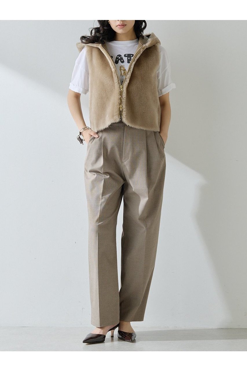 【ウィムガゼット/Whim Gazette】のムートンフードジレ 人気、トレンドファッション・服の通販 founy(ファニー) 　ファッション　Fashion　レディースファッション　Fashion for Women　アウター　Coat / Outerwear Collection　レディースジャケット・軽アウター　Jackets　コンパクト　Compact, Small Size　ジャケット　Jacket, Outerwear　ストレート　Straight, Straight Cut　ベスト　Vest, Waistcoat　A/W・秋冬　Autumn/Winter　エレガント 上品　Elegant　2025年　2025　2025-2026秋冬・A/W　Autumn/Winter 2025–26 AW25–26　other-2|ID: prp329100004621247 ipo3291000000033155564
