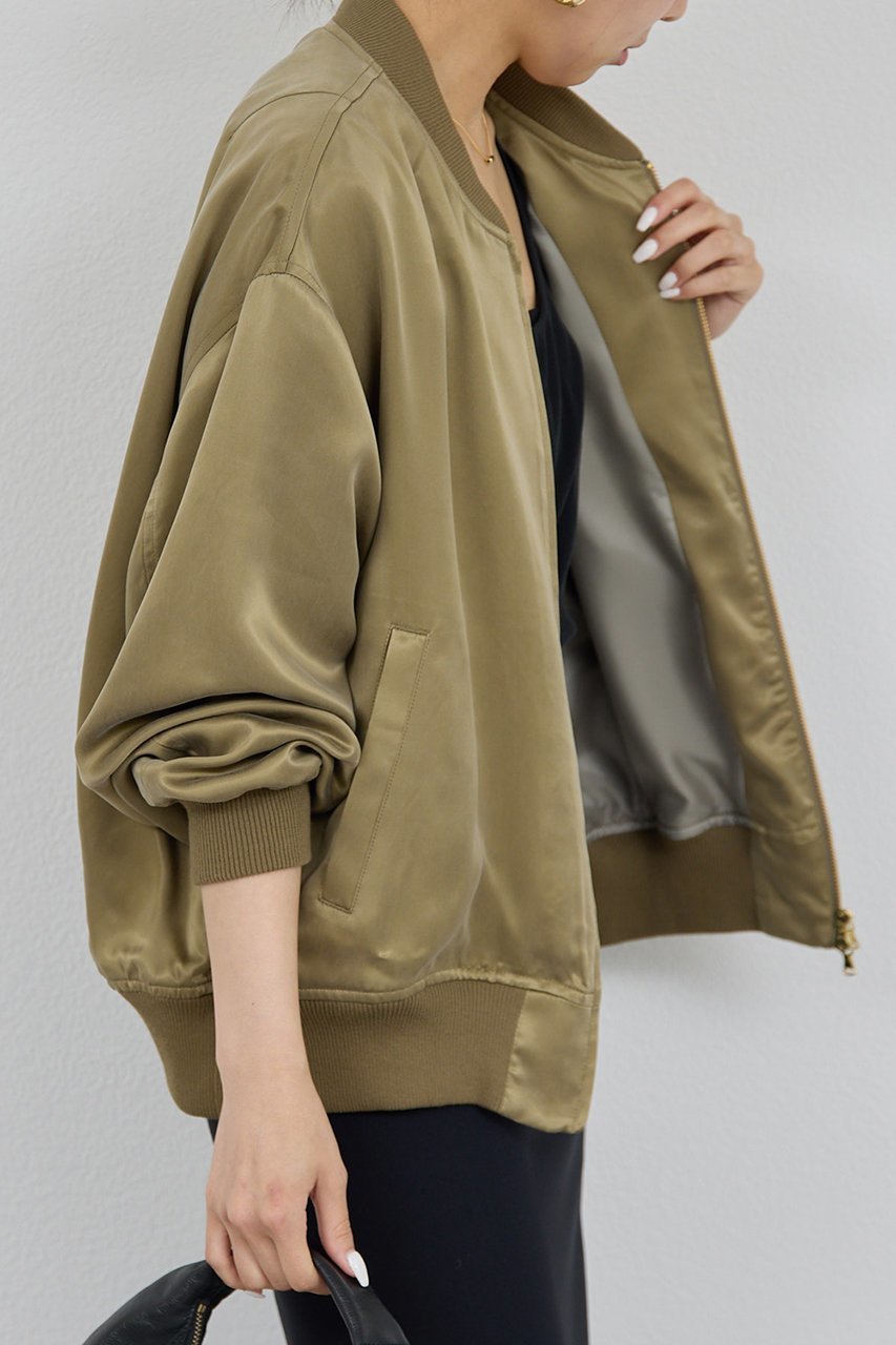 【ガリャルダガランテ/GALLARDAGALANTE】のキュプラサテンブルゾン 人気、トレンドファッション・服の通販 founy(ファニー) 　ファッション　Fashion　レディースファッション　Fashion for Women　アウター　Coat / Outerwear Collection　レディースジャケット・軽アウター　Jackets　ブルゾンジャケット・スポーティアウター　Blouson Jackets　2025年　2025　2025-2026秋冬・A/W　Autumn/Winter 2025–26 AW25–26　おすすめ　Recommended / Our Picks　サテン　Satin, Glossy Fabric　ジャケット　Jacket, Outerwear　タイトスカート　Pencil Skirt, Tight Skirt　ブルゾン　Blouson, Bomber Jacket　ミックス　Mix, Mixed Style　エレガント 上品　Elegant　A/W・秋冬　Autumn/Winter　other-7|ID: prp329100004621249 ipo3291000000033155584