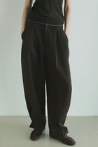 【エトレトウキョウ/ETRE TOKYO】のサイドヘムタックパンツ ブラウン|ID: prp329100004621279 ipo3291000000033155817