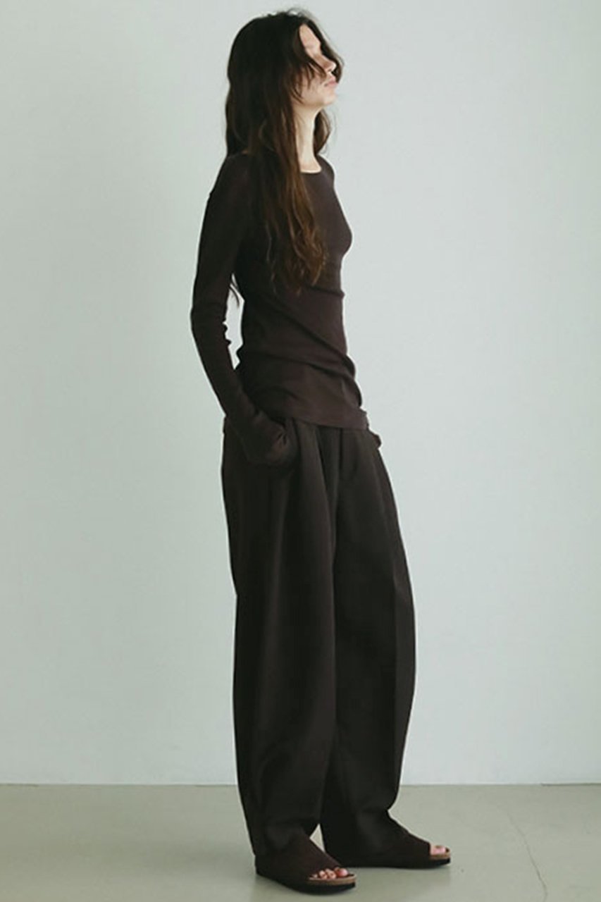 【エトレトウキョウ/ETRE TOKYO】のサイドヘムタックパンツ 人気、トレンドファッション・服の通販 founy(ファニー) 　ファッション　Fashion　レディースファッション　Fashion for Women　パンツ　Pants & Trousers　バランス　Balance, Style Balance　ファブリック　Fabric, Textile　新作・新入荷　New Arrivals / New In　other-5|ID: prp329100004621279 ipo3291000000033155826