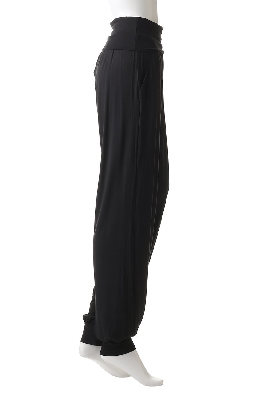 【ハンロ/HANRO】のYOGAロングパンツ 人気、トレンドファッション・服の通販 founy(ファニー) 　ファッション　Fashion　レディースファッション　Fashion for Women　パンツ　Pants & Trousers　とろみ　Fluid, Flowy Fabric　ギャザー　Gathered, Ruffled　シンプル　Simple, Minimal　ストレッチ　Stretch, Stretchy Fabric　ストレート　Straight, Straight Cut　セットアップ　Set-Up, Coordinated Outfit　パジャマ　Pajamas, Sleepwear　フィット　Fit, Slim Fit　ロング　Long, Long-Length　新作・新入荷　New Arrivals / New In　other-3|ID: prp329100004621320 ipo3291000000033156085