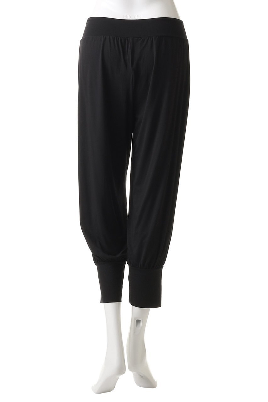 【ハンロ/HANRO】のYOGA7分丈パンツ 人気、トレンドファッション・服の通販 founy(ファニー) 　ファッション　Fashion　レディースファッション　Fashion for Women　パンツ　Pants & Trousers　とろみ　Fluid, Flowy Fabric　ギャザー　Gathered, Ruffled　ストレッチ　Stretch, Stretchy Fabric　セットアップ　Set-Up, Coordinated Outfit　パジャマ　Pajamas, Sleepwear　ヨガ　Yoga, Yoga Wear　ワーク　Workwear, Utility Style　新作・新入荷　New Arrivals / New In　旅行　Travel　other-4|ID: prp329100004621322 ipo3291000000033156100