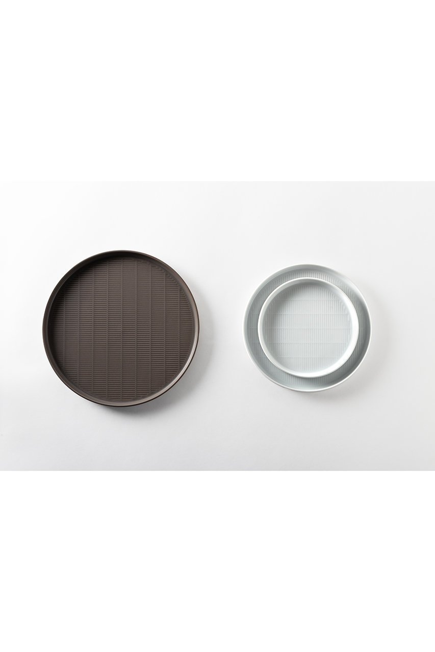 【ニーゼロイチロク/2016 / GOODS】の【BIG-GAME】Plate 230 人気、トレンドファッション・服の通販 founy(ファニー) 　コレクション　Collection, Seasonal Line　シンプル　Simple, Minimal　テーブル　Table, Dining Table　バランス　Balance, Style Balance　フォルム　Silhouette, Form　フランス　France, French　ホーム・キャンプ・アウトドア・お取り寄せ　Home Living / Home & Lifestyle / Camping Gear / Outdoor Camping　キッチン・ダイニング　Kitchen & Dining Essentials. Stylish & Functional Tableware　キッチン家電・キッチン用品　Kitchen Appliances & Tools　other-3|ID: prp329100004621366 ipo3291000000035439014