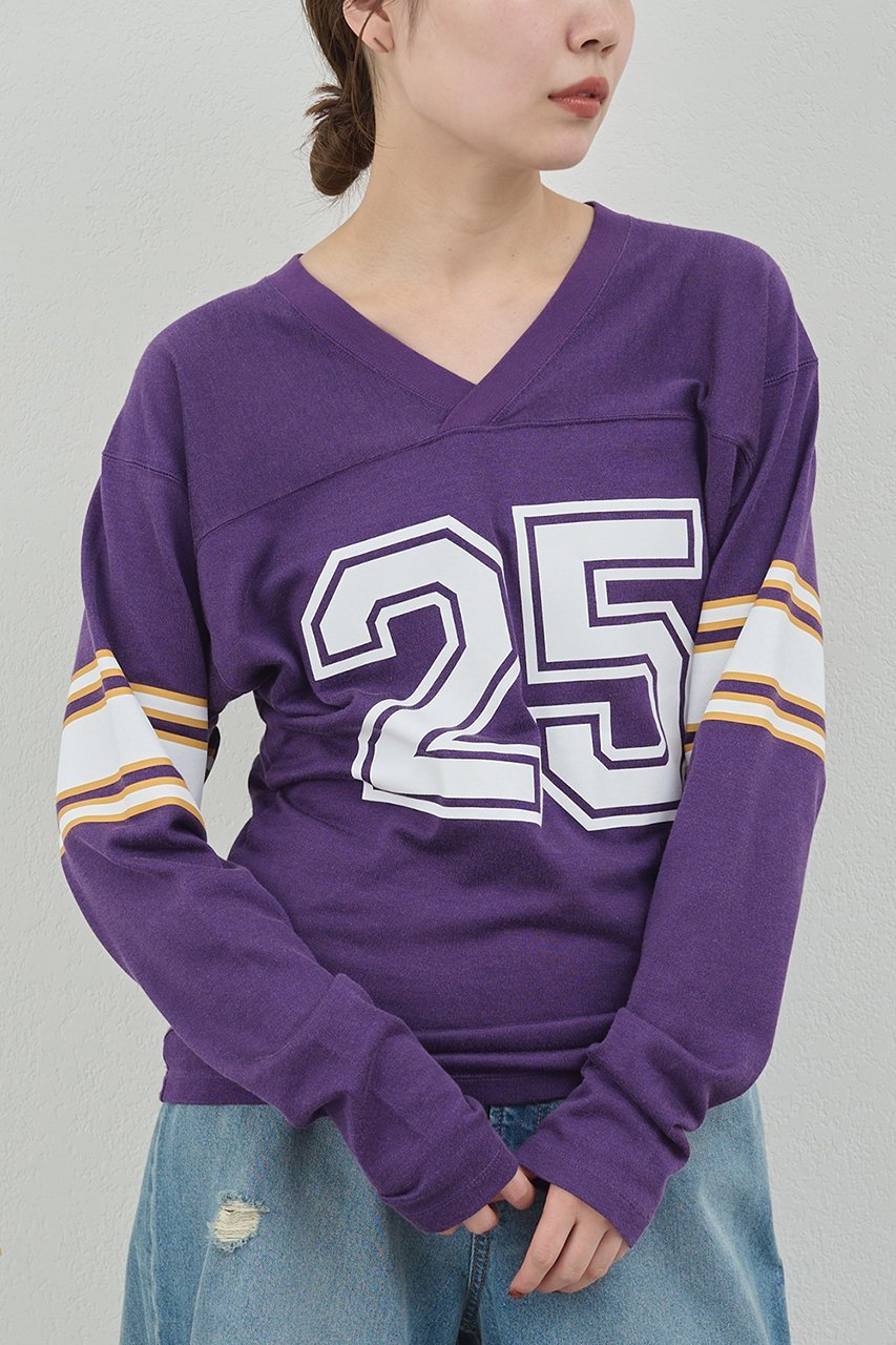 【ガリャルダガランテ/GALLARDAGALANTE】の【PEAS】フットボールTee インテリア・キッズ・メンズ・レディースファッション・服の通販 founy(ファニー) 　ファッション　Fashion　レディースファッション　Fashion for Women　トップス・カットソー　Cut & Sew Tops　シャツ・ブラウス・オフィスカジュアル　Elegant Blouses & Button-Ups　ロングTシャツ・Tシャツ　Longline T-Shirts & Tees　カットソー・ベーシックTシャツ　Cut-and-Sewn Tops / Stretch Tees & Basics　2025年　2025　2025-2026秋冬・A/W　Autumn/Winter 2025–26 AW25–26　スリット　Slit, Slit Detail　スリーブ　Sleeve, Long Sleeve / Short Sleeve　ロング　Long, Long-Length　ヴィンテージ　Vintage Style　切替　Switching, Contrast Panel　A/W・秋冬　Autumn/Winter　パープル|ID: prp329100004622105 ipo3291000000033169357