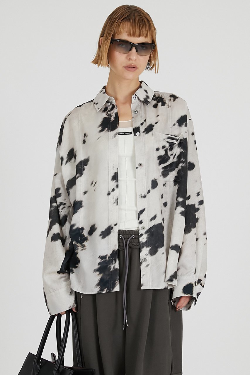【プランク プロジェクト/PRANK PROJECT】のハラコプリントオーバーシャツ / Harako Print Overshirt 人気、トレンドファッション・服の通販 founy(ファニー) 　ファッション　Fashion　レディースファッション　Fashion for Women　トップス・カットソー　Cut & Sew Tops　シャツ・ブラウス・オフィスカジュアル　Elegant Blouses & Button-Ups　2025年　2025　2025-2026秋冬・A/W　Autumn/Winter 2025–26 AW25–26　サテン　Satin, Glossy Fabric　スリーブ　Sleeve, Long Sleeve / Short Sleeve　リアル　Real, Realistic　ロング　Long, Long-Length　エレガント 上品　Elegant　A/W・秋冬　Autumn/Winter　other-7|ID: prp329100004622126 ipo3291000000033169576