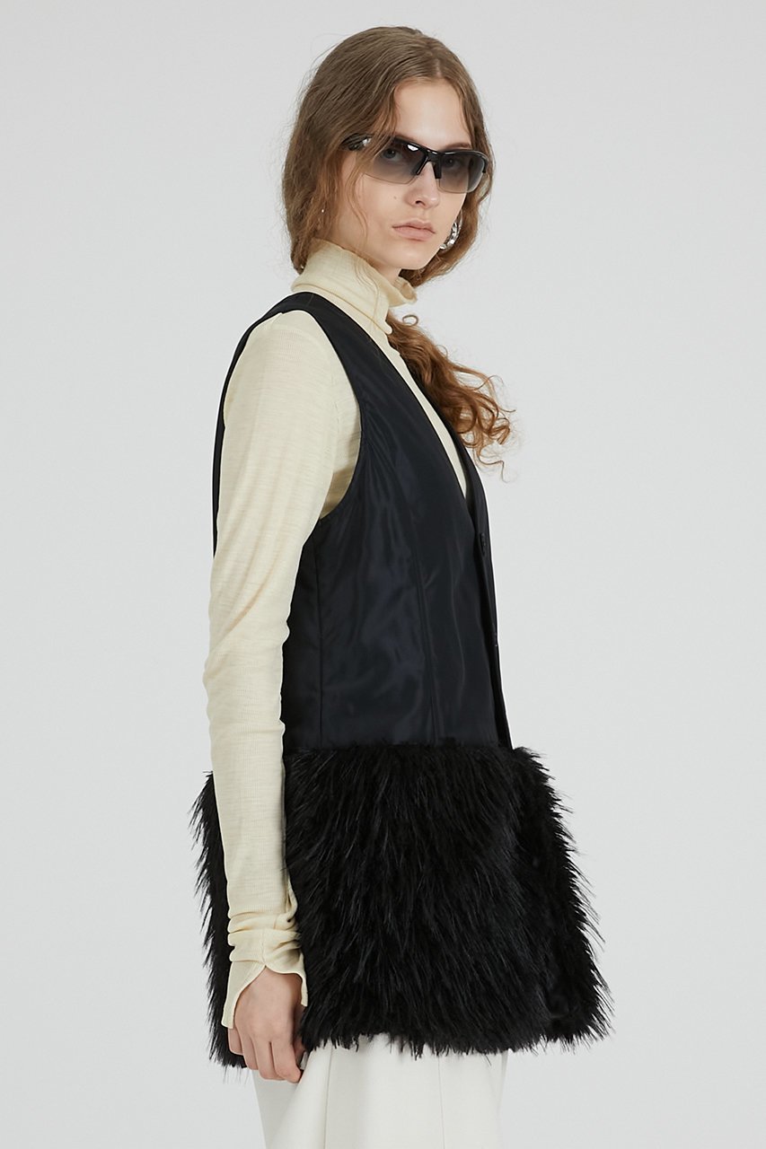 【プランク プロジェクト/PRANK PROJECT】のファーレイヤードピーコート / Fur-lined peacoat 人気、トレンドファッション・服の通販 founy(ファニー) 　ファッション　Fashion　レディースファッション　Fashion for Women　アウター　Coat / Outerwear Collection　コート・ロングコート・ピーコート　Long Coats, Peacoats & More　Pコート　Pea Coats　2025年　2025　2025-2026秋冬・A/W　Autumn/Winter 2025–26 AW25–26　ショルダー　Shoulder, Shoulder Strap　ショート　Short, Short Length　フェイクファー　Faux Fur, Imitation Fur　A/W・秋冬　Autumn/Winter　other-3|ID: prp329100004622152 ipo3291000000033169846
