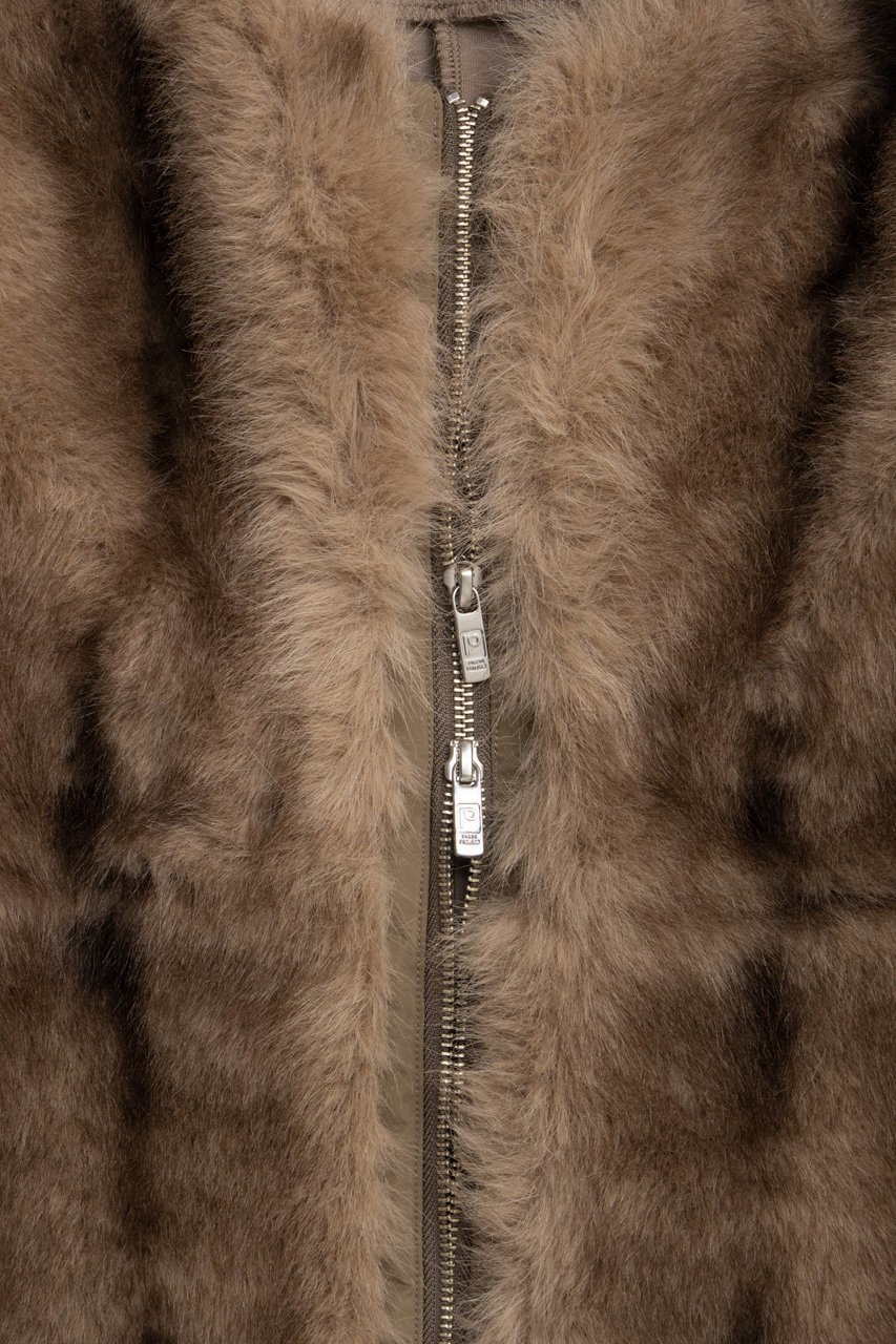 【プランク プロジェクト/PRANK PROJECT】のファートリミングベスト / Fur Trimmed Vest 人気、トレンドファッション・服の通販 founy(ファニー) 　ファッション　Fashion　レディースファッション　Fashion for Women　アウター　Coat / Outerwear Collection　レディースジャケット・軽アウター　Jackets　2025年　2025　2025-2026秋冬・A/W　Autumn/Winter 2025–26 AW25–26　ジャケット　Jacket, Outerwear　デニム　Denim, Jeans Material　フロント　Front, Front Design　ベスト　Vest, Waistcoat　ミックス　Mix, Mixed Style　リアル　Real, Realistic　ワイド　Wide, Wide Fit　A/W・秋冬　Autumn/Winter　other-3|ID: prp329100004622158 ipo3291000000033169902