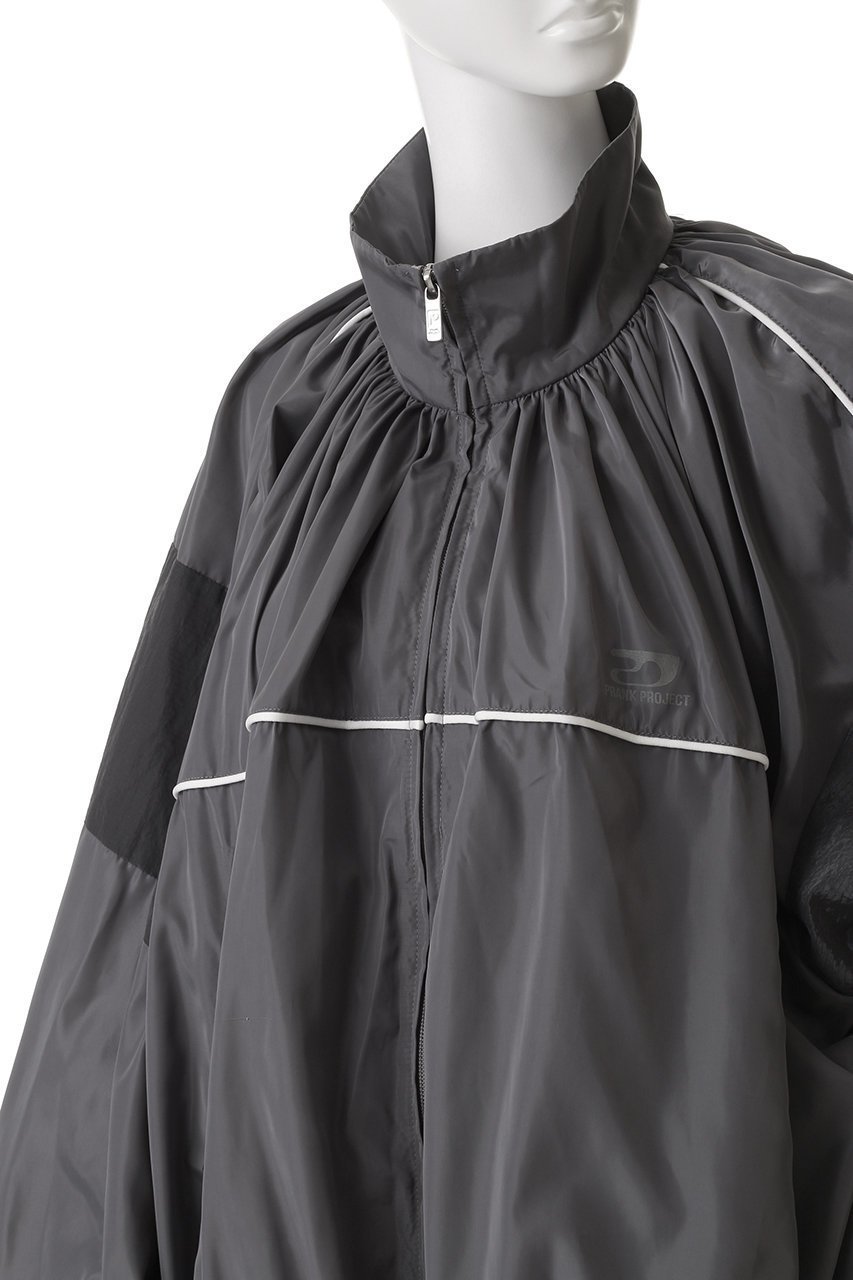 【プランク プロジェクト/PRANK PROJECT】のボリュームギャザートラックブルゾン / Volume Gathered Trucker Blouson 人気、トレンドファッション・服の通販 founy(ファニー) ファッション Fashion レディースファッション Fashion for Women アウター Coat / Outerwear Collection レディースジャケット・軽アウター Jackets ブルゾンジャケット・スポーティアウター Blouson Jackets ギャザー Gathered, Ruffled ジャケット Jacket, Outerwear タフタ Taffeta, Structured Fabric バランス Balance, Style Balance ブルゾン Blouson, Bomber Jacket ボトム Bottoms, Lower Wear リップ Lip, Lip Motif 今季 This Season, Current Season other-5|ID: prp329100004622159 ipo3291000000036465571