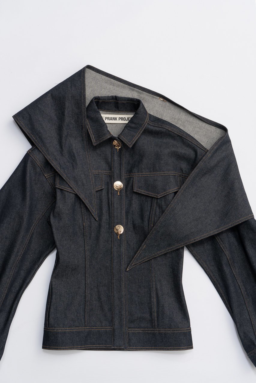 【プランク プロジェクト/PRANK PROJECT】のスカーフシェイプデニムジャケット / Scarf-Shaped Denim Jacket 人気、トレンドファッション・服の通販 founy(ファニー) 　ファッション　Fashion　レディースファッション　Fashion for Women　アウター　Coat / Outerwear Collection　レディースジャケット・軽アウター　Jackets　デニムジャケット / カジュアルアウター　Denim Jackets　2025年　2025　2025-2026秋冬・A/W　Autumn/Winter 2025–26 AW25–26　インディゴ　Indigo Denim　シェイプ　Shape, Slim Fit　ジャケット　Jacket, Outerwear　スカーフ　Scarf, Neckwear　スリット　Slit, Slit Detail　セットアップ　Set-Up, Coordinated Outfit　デニム　Denim, Jeans Material　フロント　Front, Front Design　A/W・秋冬　Autumn/Winter　other-5|ID: prp329100004622160 ipo3291000000033169924