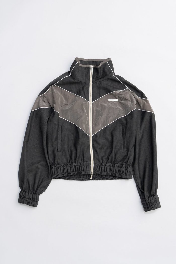 【プランク プロジェクト/PRANK PROJECT】のウーステッドトラックブルゾン / Wool Track Blouson インテリア・キッズ・メンズ・レディースファッション・服の通販 founy(ファニー) https://founy.com/ ファッション Fashion レディースファッション Fashion for Women アウター Coat / Outerwear Collection レディースジャケット・軽アウター Jackets ブルゾンジャケット・スポーティアウター Blouson Jackets 2025年 2025 2025-2026秋冬・A/W Autumn/Winter 2025–26 AW25–26 おすすめ Recommended / Our Picks クラシック Classic, Timeless Style ジャケット Jacket, Outerwear ストライプ Stripe, Striped Pattern スポーティ Sporty, Casual Athletic セットアップ Set-Up, Coordinated Outfit チェック Check, Plaid, Tartan ブルゾン Blouson, Bomber Jacket マニッシュ Mannish, Boyish ミックス Mix, Mixed Style A/W・秋冬 Autumn/Winter |ID: prp329100004622163 ipo3291000000033169949