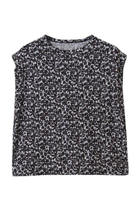 【スリー ドッツ/three dots】のトラベルライン スリーブレストップス 人気、トレンドファッション・服の通販 founy(ファニー) ファッション Fashion レディースファッション Fashion for Women トップス・カットソー Cut & Sew Tops キャミソール&ノースリーブ Camisoles & Sleeveless Tops シャツ・ブラウス・オフィスカジュアル Elegant Blouses & Button-Ups ロングTシャツ・Tシャツ Longline T-Shirts & Tees カットソー・ベーシックTシャツ Cut-and-Sewn Tops / Stretch Tees & Basics 2025年 2025 2025-2026秋冬・A/W Autumn/Winter 2025–26 AW25–26 とろみ Fluid, Flowy Fabric インナー Innerwear キャミソール Camisole, Spaghetti Strap Top スリーブ Sleeve, Long Sleeve / Short Sleeve タンク Tank Top, Sleeveless Top トラベル Travel, Travel Gear フレンチ French, French Style モノトーン Monotone, Black and White エレガント 上品 Elegant A/W・秋冬 Autumn/Winter |ID:prp329100004624099