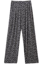 【スリー ドッツ/three dots】のトラベルライン パンツ 人気、トレンドファッション・服の通販 founy(ファニー) ファッション Fashion レディースファッション Fashion for Women パンツ Pants & Trousers 2025年 2025 2025-2026秋冬・A/W Autumn/Winter 2025–26 AW25–26 とろみ Fluid, Flowy Fabric コクーン Cocoon, Cocoon Silhouette シンプル Simple, Minimal セットアップ Set-Up, Coordinated Outfit トラベル Travel, Travel Gear フラワー Flower, Floral プリント Print, Printed Pattern モノトーン Monotone, Black and White エレガント 上品 Elegant A/W・秋冬 Autumn/Winter thumbnail マルチカラー|ID: prp329100004624120 ipo3291000000033202745