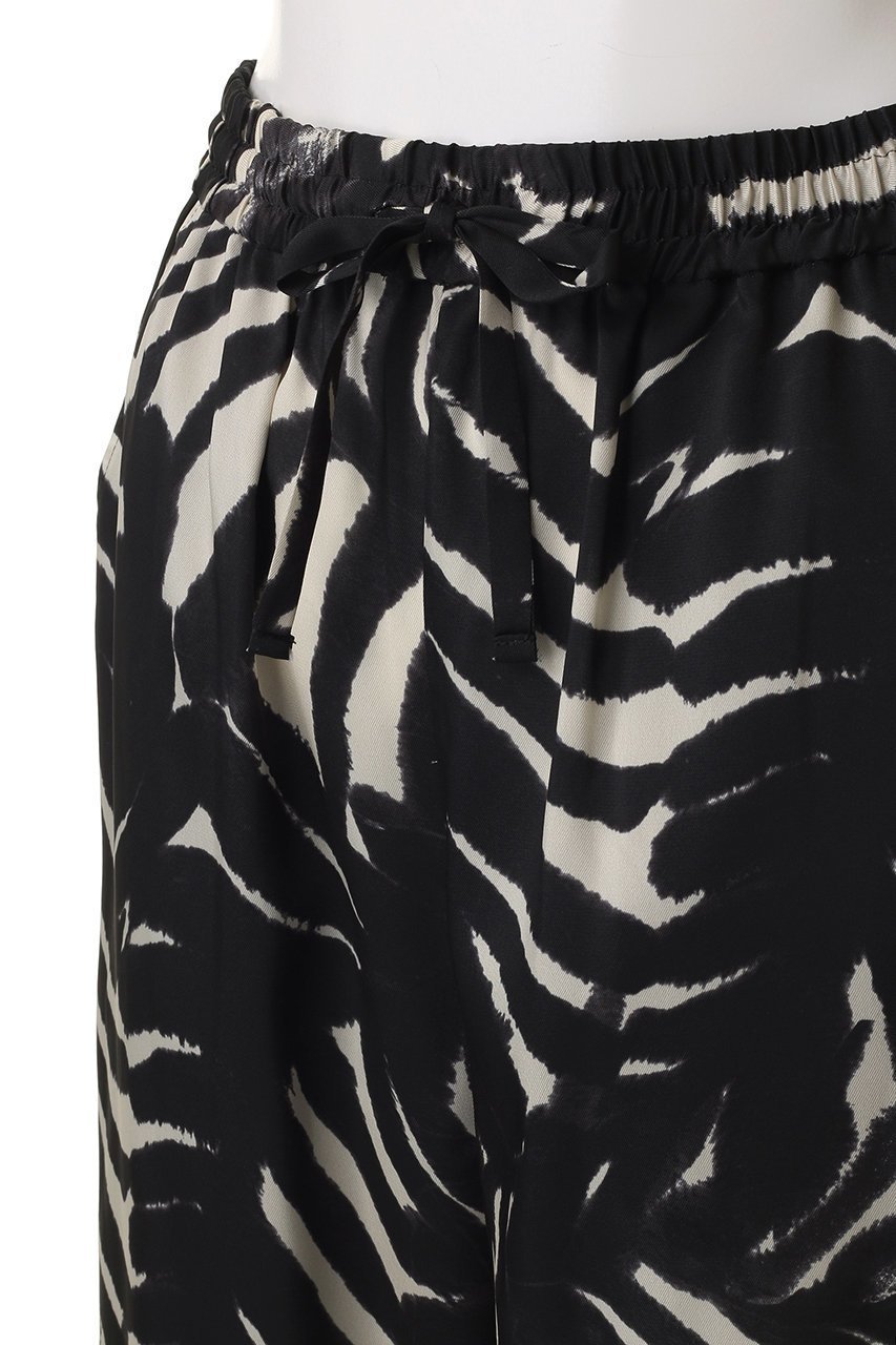 【エリオポール/heliopole】のARGENTI PRINT イージーパンツ 人気、トレンドファッション・服の通販 founy(ファニー) 　ファッション　Fashion　レディースファッション　Fashion for Women　パンツ　Pants & Trousers　アニマル　Animal Print　シンプル　Simple, Minimal　セットアップ　Set-Up, Coordinated Outfit　プリント　Print, Printed Pattern　ボトム　Bottoms, Lower Wear　モノトーン　Monotone, Black and White　ワイド　Wide, Wide Fit　other-5|ID: prp329100004624125 ipo3291000000035637505