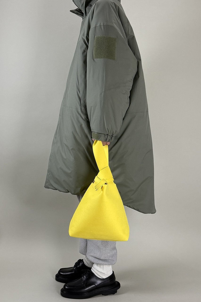 【ザッツ/zattu】のCONCH マイクロスエード2wayハンドバッグ 人気、トレンドファッション・服の通販 founy(ファニー) 　ファッション　Fashion　レディースファッション　Fashion for Women　バッグ　Bags　2025年　2025　2025-2026秋冬・A/W　Autumn/Winter 2025–26 AW25–26　ユニセックス　Unisex, Genderless　アシンメトリー　Asymmetrical Style　コンパクト　Compact, Small Size　エレガント 上品　Elegant　A/W・秋冬　Autumn/Winter　軽量　Lightweight, Ultra Light　other-8|ID: prp329100004624622 ipo3291000000033215783