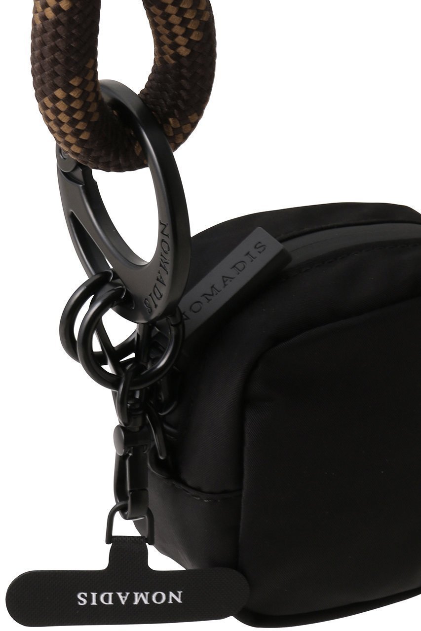 【プルミエ アロンディスモン/1er Arrondissement】の【NOMADIS】EIGHT/P ポーチ付きストラップ 人気、トレンドファッション・服の通販 founy(ファニー) 　ファッション　Fashion　レディースファッション　Fashion for Women　ポーチ&ミニバッグ　Pouches & Mini Bags　2025年　2025　2025-2026秋冬・A/W　Autumn/Winter 2025–26 AW25–26　おすすめ　Recommended / Our Picks　アクセサリー　Fashion Accessories　スマート　Smart, Elegant　チャーム　Charm, Pendant　フォルム　Silhouette, Form　ポーチ　Pouch, Small Case　ラップ　Wrap, Wrap Design　ループ　Loop, Loop Knit　A/W・秋冬　Autumn/Winter　other-4|ID: prp329100004624624 ipo3291000000033215793