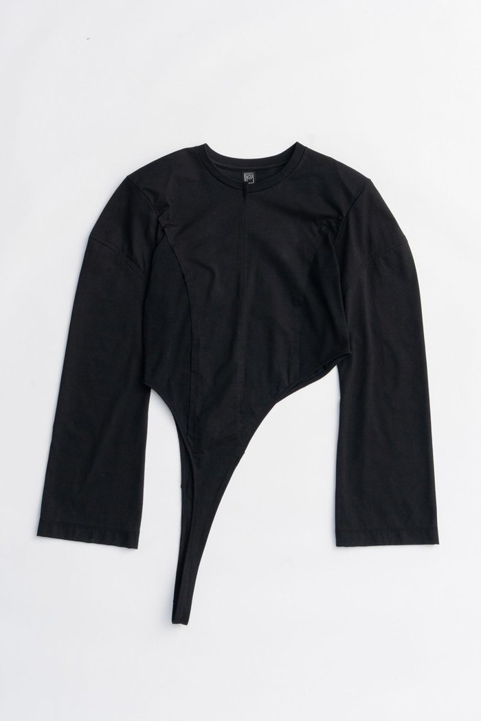 【プランク プロジェクト/PRANK PROJECT】のイレギュラーヘムトップ / Irregular Hem Top インテリア・キッズ・メンズ・レディースファッション・服の通販 founy(ファニー) https://founy.com/ ファッション Fashion レディースファッション Fashion for Women トップス・カットソー Cut & Sew Tops シャツ・ブラウス・オフィスカジュアル Elegant Blouses & Button-Ups ロングTシャツ・Tシャツ Longline T-Shirts & Tees カットソー・ベーシックTシャツ Cut-and-Sewn Tops / Stretch Tees & Basics カットソー Cut and Sewn Top ショルダー Shoulder, Shoulder Strap ショート Short, Short Length スリーブ Sleeve, Long Sleeve / Short Sleeve ラップ Wrap, Wrap Design ロング Long, Long-Length |ID: prp329100004624634 ipo3291000000033215873