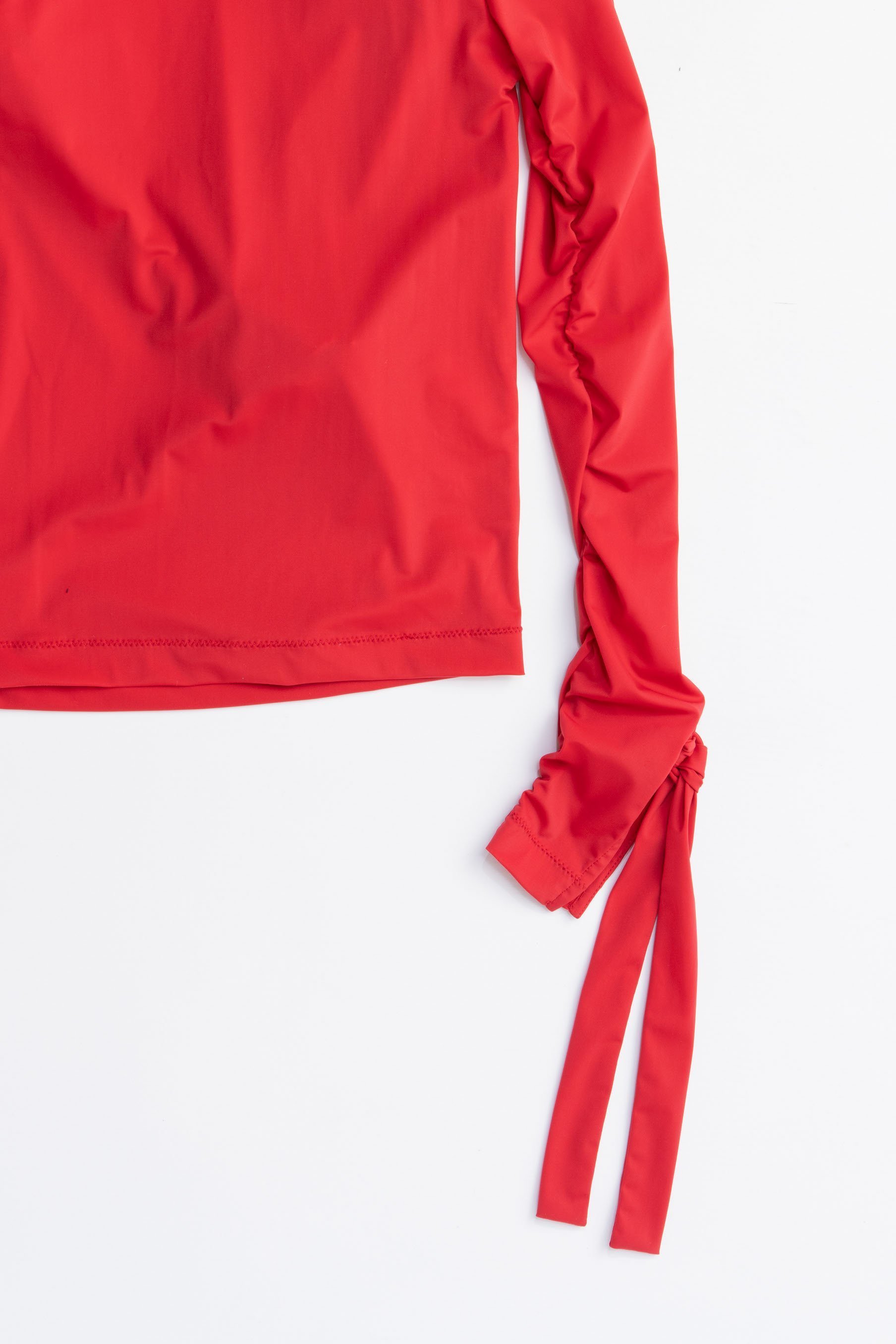 【プランク プロジェクト/PRANK PROJECT】のノットシャーリングトップ / Knot Sharing Top 人気、トレンドファッション・服の通販 founy(ファニー) 　ファッション　Fashion　レディースファッション　Fashion for Women　トップス・カットソー　Cut & Sew Tops　シャツ・ブラウス・オフィスカジュアル　Elegant Blouses & Button-Ups　ロングTシャツ・Tシャツ　Longline T-Shirts & Tees　カットソー・ベーシックTシャツ　Cut-and-Sewn Tops / Stretch Tees & Basics　2025年　2025　2025-2026秋冬・A/W　Autumn/Winter 2025–26 AW25–26　カットソー　Cut and Sewn Top　スポーティ　Sporty, Casual Athletic　スリーブ　Sleeve, Long Sleeve / Short Sleeve　リボン　Ribbon, Bow　ロング　Long, Long-Length　A/W・秋冬　Autumn/Winter　other-7|ID: prp329100004624638 ipo3291000000033215919