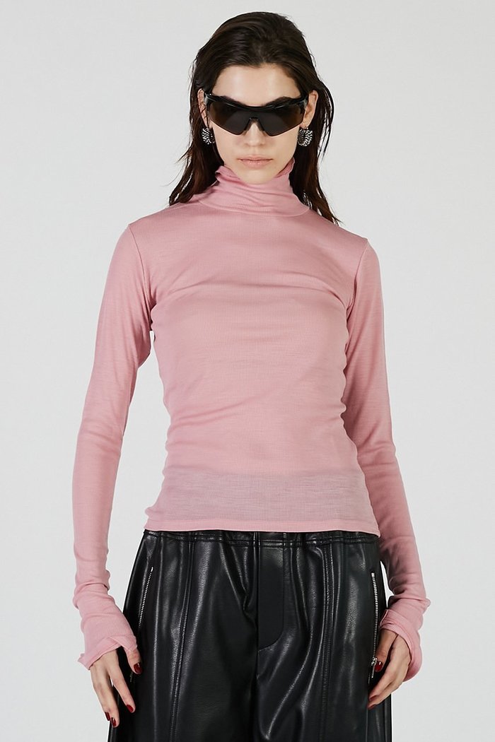 【プランク プロジェクト/PRANK PROJECT】のピュアメリノウールタートルトップ / Pure Merino Wool Turtleneck Top インテリア・キッズ・メンズ・レディースファッション・服の通販 founy(ファニー) https://founy.com/ ファッション Fashion レディースファッション Fashion for Women トップス・カットソー Cut & Sew Tops シャツ・ブラウス・オフィスカジュアル Elegant Blouses & Button-Ups ロングTシャツ・Tシャツ Longline T-Shirts & Tees カットソー・ベーシックTシャツ Cut-and-Sewn Tops / Stretch Tees & Basics タートルネック・ハイネックトップス Turtlenecks & High-Neck Tops 2025年 2025 2025-2026秋冬・A/W Autumn/Winter 2025–26 AW25–26 インナー Innerwear シアー Sheer, See-Through シルケット Silket, Silky Cotton シンプル Simple, Minimal ジャケット Jacket, Outerwear スリーブ Sleeve, Long Sleeve / Short Sleeve ロング Long, Long-Length A/W・秋冬 Autumn/Winter |ID: prp329100004624654 ipo3291000000033216033