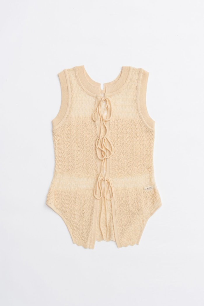 【プランク プロジェクト/PRANK PROJECT】の2WAYモヘアニットベスト / 2WAY Mohair Knit Vest インテリア・キッズ・メンズ・レディースファッション・服の通販 founy(ファニー) https://founy.com/ ファッション Fashion レディースファッション Fashion for Women トップス・カットソー Cut & Sew Tops ニット Knit Tops & Sweaters ベスト&ジレ / 重ね着スタイル Vests & Gilets カジュアルプルオーバー・ニットトップス Pullovers & Knit Tops / Casual Pullovers 2025年 2025 2025-2026秋冬・A/W Autumn/Winter 2025–26 AW25–26 おすすめ Recommended / Our Picks インナー Innerwear エアリー Airy Texture ジャケット Jacket, Outerwear ノースリーブ Sleeveless, No-Sleeve フロント Front, Front Design リボン Ribbon, Bow 夏 Summer A/W・秋冬 Autumn/Winter |ID: prp329100004624708 ipo3291000000033216529