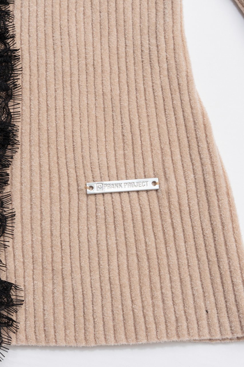 【プランク プロジェクト/PRANK PROJECT】のレーストリムニットカーディガン / Lace Trim Knit Cardigan 人気、トレンドファッション・服の通販 founy(ファニー) 　ファッション　Fashion　レディースファッション　Fashion for Women　トップス・カットソー　Cut & Sew Tops　ニット　Knit Tops & Sweaters　カーディガン・羽織り　Layered Style Cardigans　2025年　2025　2025-2026秋冬・A/W　Autumn/Winter 2025–26 AW25–26　おすすめ　Recommended / Our Picks　カーディガン　Cardigan, Knitwear　スラックス　Slacks, Dress Pants　チャーム　Charm, Pendant　フィット　Fit, Slim Fit　フレアースリーブ　Flared Sleeve, Bell Sleeve　フロント　Front, Front Design　ベロア　Velour, Soft Velvet　ボトム　Bottoms, Lower Wear　レース　Lace, Lace Fabric　ワイド　Wide, Wide Fit　エレガント 上品　Elegant　A/W・秋冬　Autumn/Winter　other-3|ID: prp329100004624711 ipo3291000000033216563