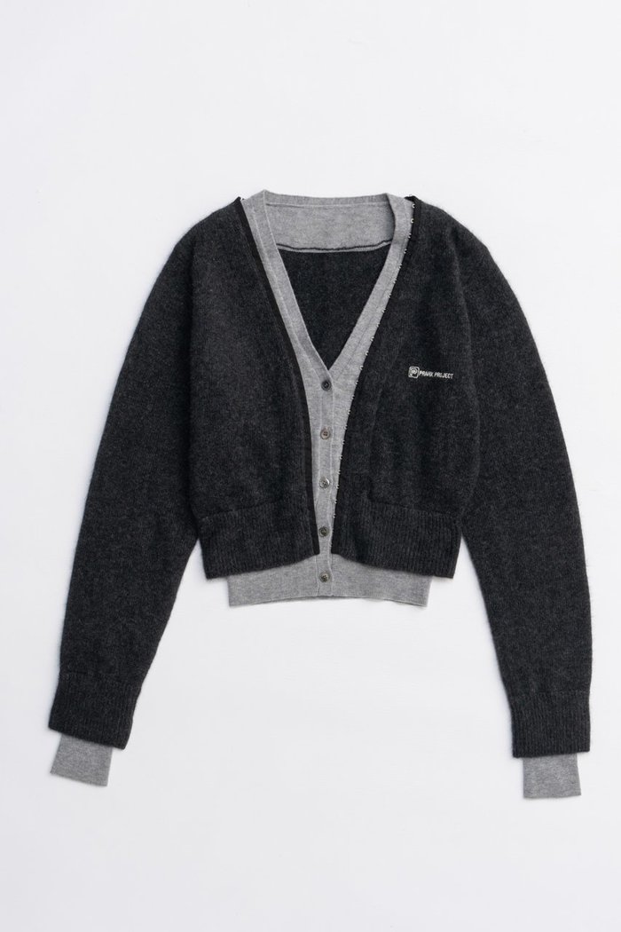 【プランク プロジェクト/PRANK PROJECT】のVネックレイヤードカーデ / V-Neck Layered Cardigan インテリア・キッズ・メンズ・レディースファッション・服の通販 founy(ファニー) https://founy.com/ ファッション Fashion レディースファッション Fashion for Women トップス・カットソー Cut & Sew Tops ニット Knit Tops & Sweaters カーディガン・羽織り Layered Style Cardigans Vネックトップス V-Neck Tops / V-Cut Neckline Shirts 2025年 2025 2025-2026秋冬・A/W Autumn/Winter 2025–26 AW25–26 カーディガン Cardigan, Knitwear シンプル Simple, Minimal ドッキング Docking, Mixed Material フィット Fit, Slim Fit A/W・秋冬 Autumn/Winter |ID: prp329100004624713 ipo3291000000033216580