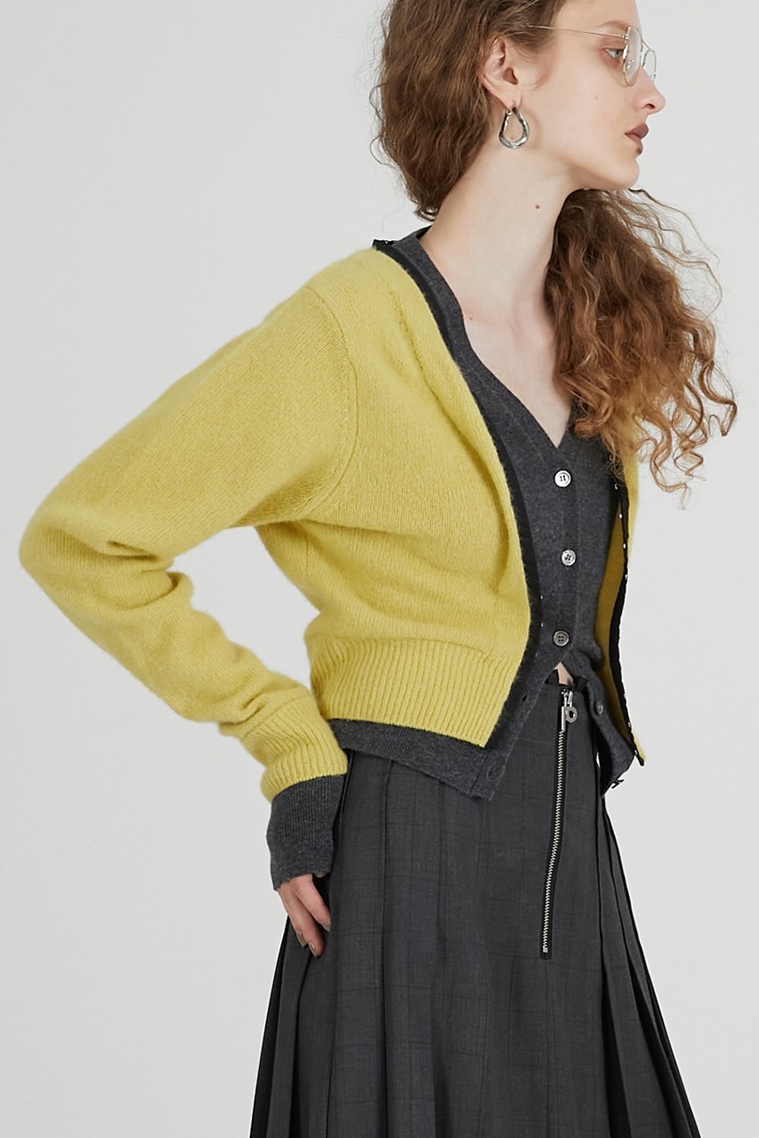【プランク プロジェクト/PRANK PROJECT】のVネックレイヤードカーデ / V-Neck Layered Cardigan 人気、トレンドファッション・服の通販 founy(ファニー) 　ファッション　Fashion　レディースファッション　Fashion for Women　トップス・カットソー　Cut & Sew Tops　ニット　Knit Tops & Sweaters　カーディガン・羽織り　Layered Style Cardigans　Vネックトップス　V-Neck Tops / V-Cut Neckline Shirts　2025年　2025　2025-2026秋冬・A/W　Autumn/Winter 2025–26 AW25–26　カーディガン　Cardigan, Knitwear　シンプル　Simple, Minimal　ドッキング　Docking, Mixed Material　フィット　Fit, Slim Fit　A/W・秋冬　Autumn/Winter　other-6|ID: prp329100004624713 ipo3291000000033216587