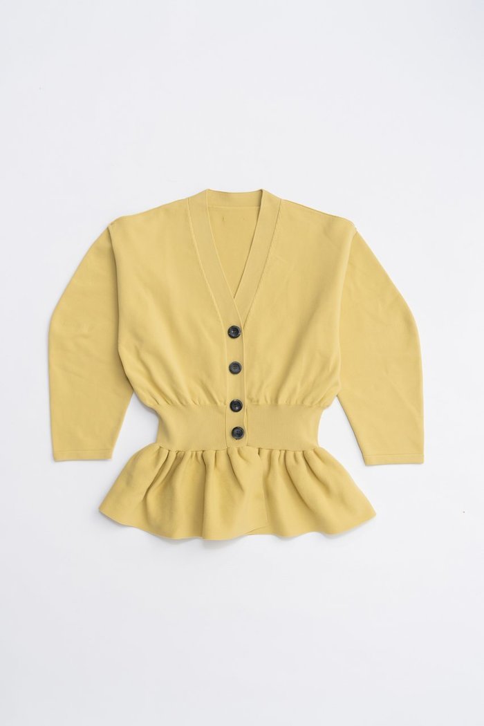 【プランク プロジェクト/PRANK PROJECT】のコクーンスリーブペプラムニットカーデ / Cocoon Sleeve Peplum Knit Cardigan インテリア・キッズ・メンズ・レディースファッション・服の通販 founy(ファニー) https://founy.com/ ファッション Fashion レディースファッション Fashion for Women トップス・カットソー Cut & Sew Tops ニット Knit Tops & Sweaters カーディガン・羽織り Layered Style Cardigans 2025年 2025 2025-2026秋冬・A/W Autumn/Winter 2025–26 AW25–26 おすすめ Recommended / Our Picks カーディガン Cardigan, Knitwear フォルム Silhouette, Form A/W・秋冬 Autumn/Winter |ID: prp329100004624715 ipo3291000000033216602