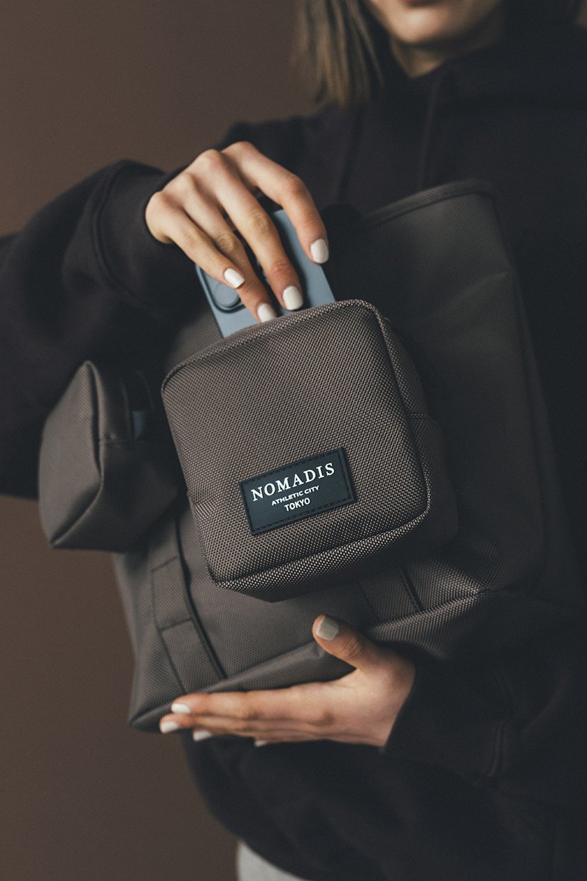 【ノマディス/NOMADIS】のMOLLE Petit トートバッグ 人気、トレンドファッション・服の通販 founy(ファニー) 　ファッション　Fashion　レディースファッション　Fashion for Women　バッグ　Bags　2025年　2025　2025-2026秋冬・A/W　Autumn/Winter 2025–26 AW25–26　コンパクト　Compact, Small Size　スマート　Smart, Elegant　タオル　Towel, Bath Towel　ポーチ　Pouch, Small Case　ミリタリー　Military, Army Style　モダン　Modern, Contemporary　ラップ　Wrap, Wrap Design　A/W・秋冬　Autumn/Winter　other-2|ID: prp329100004625366 ipo3291000000033229660