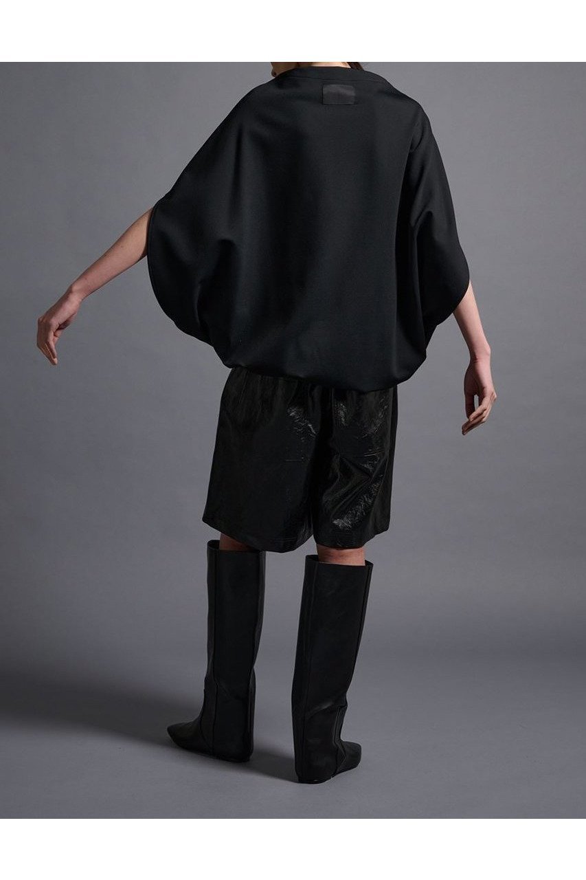【コグ ザビッグスモーク/COGTHEBIGSMOKE】の【8/1 0:00販売開始】10 BELL TOP 人気、トレンドファッション・服の通販 founy(ファニー) 　ファッション　Fashion　レディースファッション　Fashion for Women　トップス・カットソー　Cut & Sew Tops　シャツ・ブラウス・オフィスカジュアル　Elegant Blouses & Button-Ups　ロングTシャツ・Tシャツ　Longline T-Shirts & Tees　カットソー・ベーシックTシャツ　Cut-and-Sewn Tops / Stretch Tees & Basics　クール　Cool, Chic　ショート　Short, Short Length　スリーブ　Sleeve, Long Sleeve / Short Sleeve　ダブル　Double, Double-Breasted　フェイス　Face, Facial Design　ブラウジング　Blouson Silhouette, Cinched Waist　A/W・秋冬　Autumn/Winter　2025年　2025　2025-2026秋冬・A/W　Autumn/Winter 2025–26 AW25–26　other-8|ID: prp329100004625418 ipo3291000000033230111