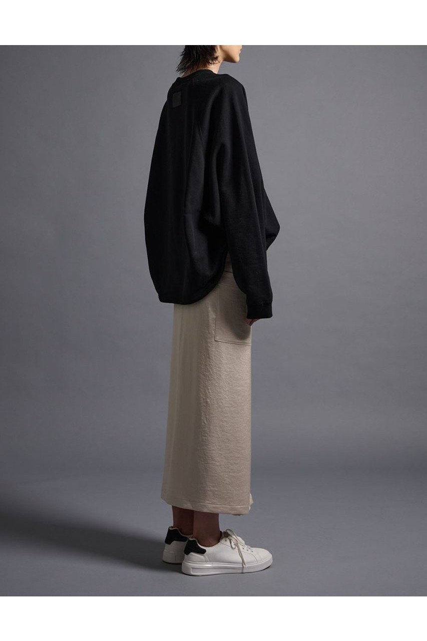 【コグ ザビッグスモーク/COGTHEBIGSMOKE】の【8/1 0:00販売開始】19 KAYA TUCKED HEM TOP 人気、トレンドファッション・服の通販 founy(ファニー) 　ファッション　Fashion　レディースファッション　Fashion for Women　トップス・カットソー　Cut & Sew Tops　シャツ・ブラウス・オフィスカジュアル　Elegant Blouses & Button-Ups　レディースパーカー・カジュアルフーディー　Casual Hoodies & Sweatshirts　ロングTシャツ・Tシャツ　Longline T-Shirts & Tees　スウェット・クルーネックトップス　Sweatshirts & Crewnecks / Relaxed Fit Sweat Tops　カットソー・ベーシックTシャツ　Cut-and-Sewn Tops / Stretch Tees & Basics　2025年　2025　2025-2026秋冬・A/W　Autumn/Winter 2025–26 AW25–26　スウェット / スエット　Sweatshirt, Sweatwear　定番　Standard, Basic Item　A/W・秋冬　Autumn/Winter　other-7|ID: prp329100004625429 ipo3291000000033230223