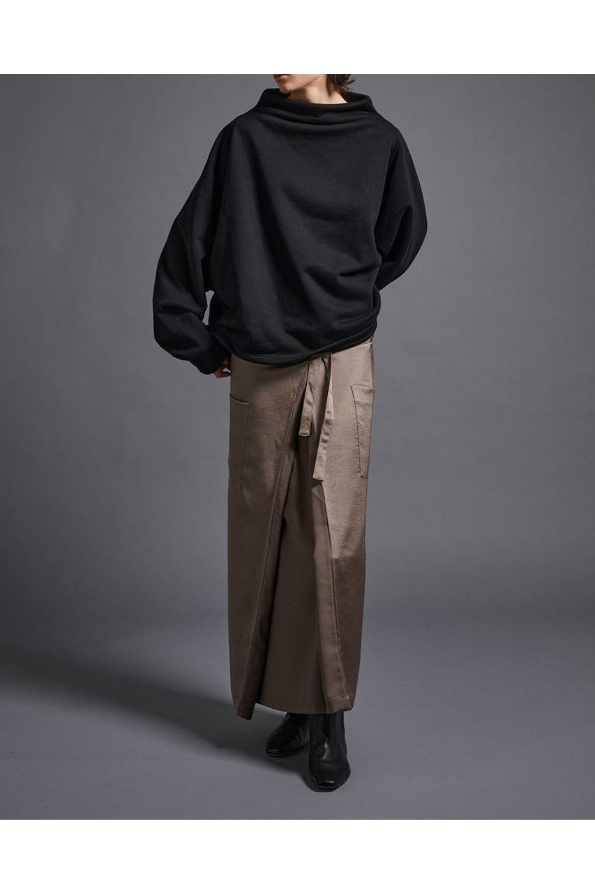 【コグ ザビッグスモーク/COGTHEBIGSMOKE】の【8/1 0:00販売開始】18 MELINA BOTTLE NECK SWEATSHIRT 人気、トレンドファッション・服の通販 founy(ファニー) 　ファッション　Fashion　レディースファッション　Fashion for Women　トップス・カットソー　Cut & Sew Tops　シャツ・ブラウス・オフィスカジュアル　Elegant Blouses & Button-Ups　レディースパーカー・カジュアルフーディー　Casual Hoodies & Sweatshirts　ロングTシャツ・Tシャツ　Longline T-Shirts & Tees　スウェット・クルーネックトップス　Sweatshirts & Crewnecks / Relaxed Fit Sweat Tops　カットソー・ベーシックTシャツ　Cut-and-Sewn Tops / Stretch Tees & Basics　2025年　2025　2025-2026秋冬・A/W　Autumn/Winter 2025–26 AW25–26　スウェット / スエット　Sweatshirt, Sweatwear　ボトルネック　Bottle Neck, Mock Neck　定番　Standard, Basic Item　A/W・秋冬　Autumn/Winter　other-8|ID: prp329100004625430 ipo3291000000033230234