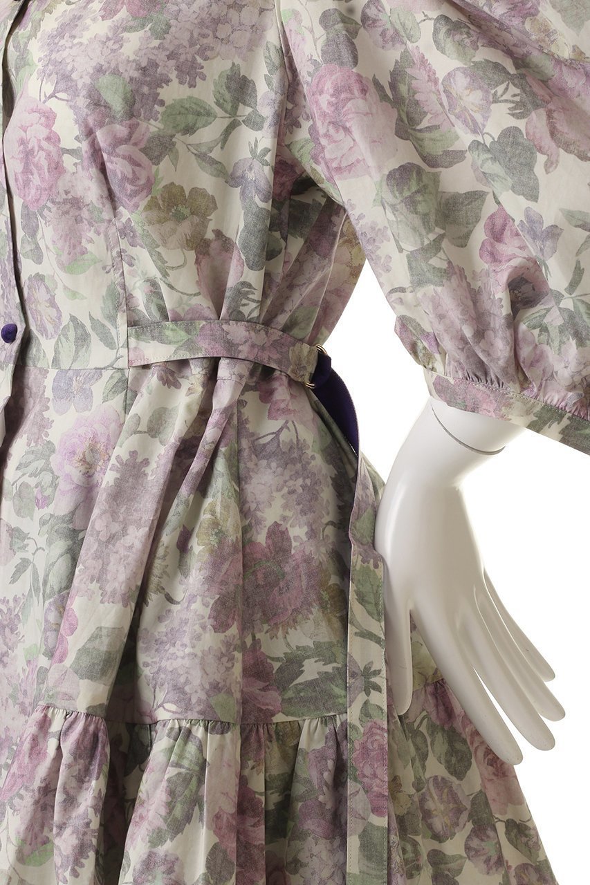 【ルール ロジェット/leur logette】のフォレストフラワープリントコットンブラウス 人気、トレンドファッション・服の通販 founy(ファニー) 　ファッション　Fashion　レディースファッション　Fashion for Women　トップス・カットソー　Cut & Sew Tops　シャツ・ブラウス・オフィスカジュアル　Elegant Blouses & Button-Ups　花柄・フラワープリント・モチーフ　Floral Prints & Motifs / Flower Pattern Tops　2025年　2025　2025-2026秋冬・A/W　Autumn/Winter 2025–26 AW25–26　クラシカル　Classical, Vintage-Inspired　シェイプ　Shape, Slim Fit　ショート　Short, Short Length　スリーブ　Sleeve, Long Sleeve / Short Sleeve　フラワー　Flower, Floral　プリント　Print, Printed Pattern　A/W・秋冬　Autumn/Winter　other-6|ID: prp329100004625437 ipo3291000000033230303