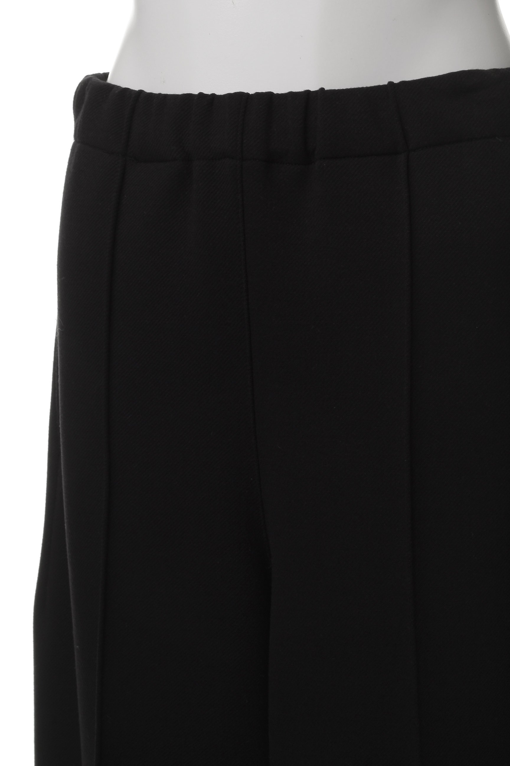 【コグ ザビッグスモーク/COGTHEBIGSMOKE】の【8/1 0:00販売開始】31 GENEVA WIDE LEG TROUSERS 人気、トレンドファッション・服の通販 founy(ファニー) 　ファッション　Fashion　レディースファッション　Fashion for Women　パンツ　Pants & Trousers　2025年　2025　2025-2026秋冬・A/W　Autumn/Winter 2025–26 AW25–26　エアリー　Airy Texture　ストレッチ　Stretch, Stretchy Fabric　パッチ　Patch, Appliqué　フォルム　Silhouette, Form　フラット　Flat, Flat Shoes　ポケット　Pocket, Pocket Detail　エレガント 上品　Elegant　A/W・秋冬　Autumn/Winter　other-5|ID: prp329100004625460 ipo3291000000033230504