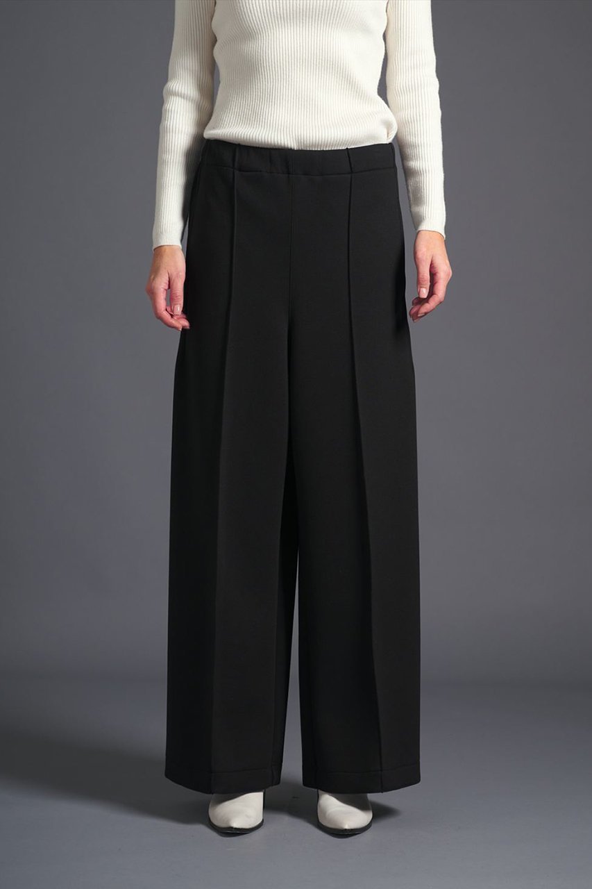 【コグ ザビッグスモーク/COGTHEBIGSMOKE】の【8/1 0:00販売開始】31 GENEVA WIDE LEG TROUSERS 人気、トレンドファッション・服の通販 founy(ファニー) 　ファッション　Fashion　レディースファッション　Fashion for Women　パンツ　Pants & Trousers　2025年　2025　2025-2026秋冬・A/W　Autumn/Winter 2025–26 AW25–26　エアリー　Airy Texture　ストレッチ　Stretch, Stretchy Fabric　パッチ　Patch, Appliqué　フォルム　Silhouette, Form　フラット　Flat, Flat Shoes　ポケット　Pocket, Pocket Detail　エレガント 上品　Elegant　A/W・秋冬　Autumn/Winter　other-8|ID: prp329100004625460 ipo3291000000033230507