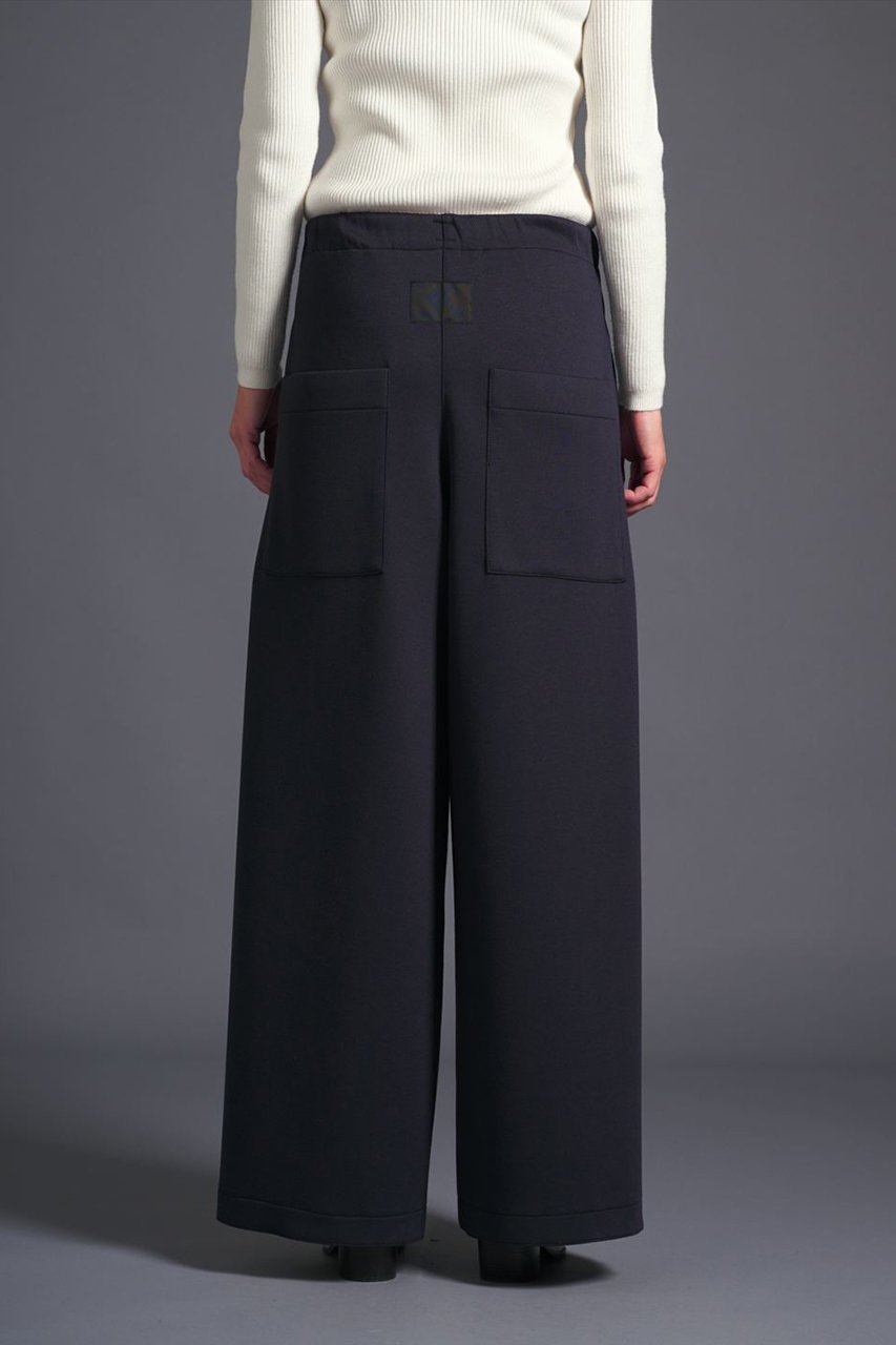 【コグ ザビッグスモーク/COGTHEBIGSMOKE】の31 GENEVA WIDE LEG TROUSERS 人気、トレンドファッション・服の通販 founy(ファニー) ファッション Fashion レディースファッション Fashion for Women パンツ Pants & Trousers エアリー Airy Texture ストレッチ Stretch, Stretchy Fabric パッチ Patch, Appliqué フォルム Silhouette, Form フラット Flat, Flat Shoes ポケット Pocket, Pocket Detail エレガント 上品 Elegant other-8|ID: prp329100004625460 ipo3291000000034854031