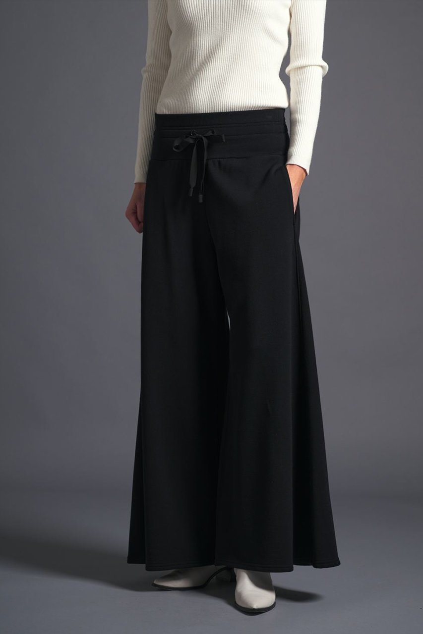 【コグ ザビッグスモーク/COGTHEBIGSMOKE】の【8/1 0:00販売開始】27 LAUREL PALAZZO TROUSERS 人気、トレンドファッション・服の通販 founy(ファニー) 　ファッション　Fashion　レディースファッション　Fashion for Women　パンツ　Pants & Trousers　2025年　2025　2025-2026秋冬・A/W　Autumn/Winter 2025–26 AW25–26　スリム　Slim, Slim Fit　フィット　Fit, Slim Fit　ラグジュアリー　Luxury, Elegant　リラックス　Relax, Relaxed Fit　抗菌　Antibacterial, Bacteria-Resistant　A/W・秋冬　Autumn/Winter　other-6|ID: prp329100004625461 ipo3291000000033230516