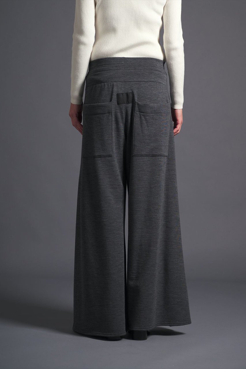 【コグ ザビッグスモーク/COGTHEBIGSMOKE】の27 LAUREL PALAZZO TROUSERS 人気、トレンドファッション・服の通販 founy(ファニー) ファッション Fashion レディースファッション Fashion for Women パンツ Pants & Trousers スリム Slim, Slim Fit フィット Fit, Slim Fit ラグジュアリー Luxury, Elegant リラックス Relax, Relaxed Fit 抗菌 Antibacterial, Bacteria-Resistant other-8|ID: prp329100004625461 ipo3291000000034854038