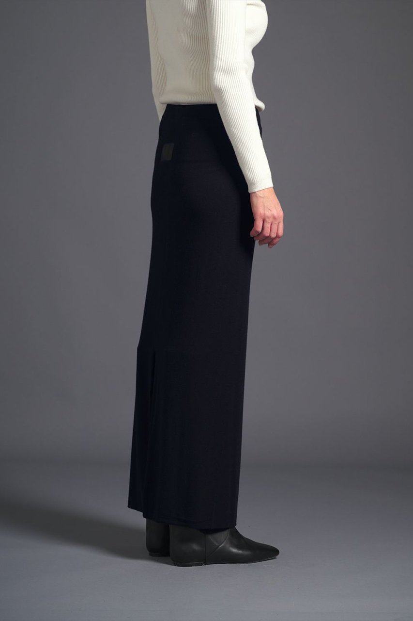 【コグ ザビッグスモーク/COGTHEBIGSMOKE】の05 MONROE PENCIL SKIRT 大人の最旬トレンドファッション＆コーディネート founy(ファウニー) 　ファッション　Fashion　レディースファッション　Fashion for Women　スカート　Skirts　ロングスカート　Long Skirts / Maxi & Midi Skirts　コンパクト　Compact, Small Size　ストレート　Straight, Straight Cut　フィット　Fit, Slim Fit　リラックス　Relax, Relaxed Fit　ロング　Long, Long-Length　エレガント 上品　Elegant　旅行　Travel　other-6|ID: prp329100004625472 ipo3291000000036753163