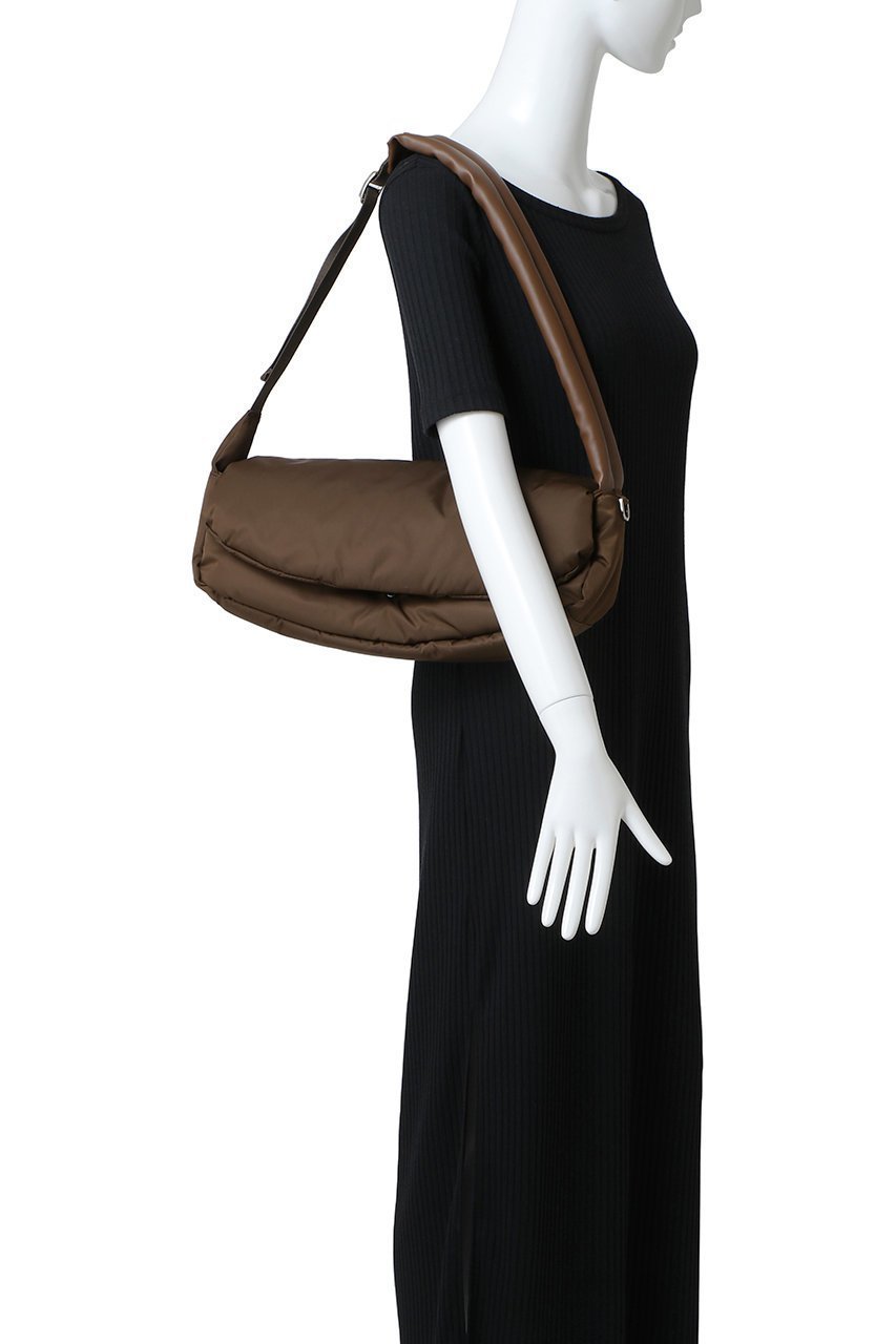 【プルミエ アロンディスモン/1er Arrondissement】の【NOMADIS】“LUCK”ショルダーバッグ 人気、トレンドファッション・服の通販 founy(ファニー) 　ファッション　Fashion　レディースファッション　Fashion for Women　バッグ　Bags　2025年　2025　2025-2026秋冬・A/W　Autumn/Winter 2025–26 AW25–26　インナー　Innerwear　ポケット　Pocket, Pocket Detail　ラップ　Wrap, Wrap Design　A/W・秋冬　Autumn/Winter　other-2|ID: prp329100004626275 ipo3291000000033243541