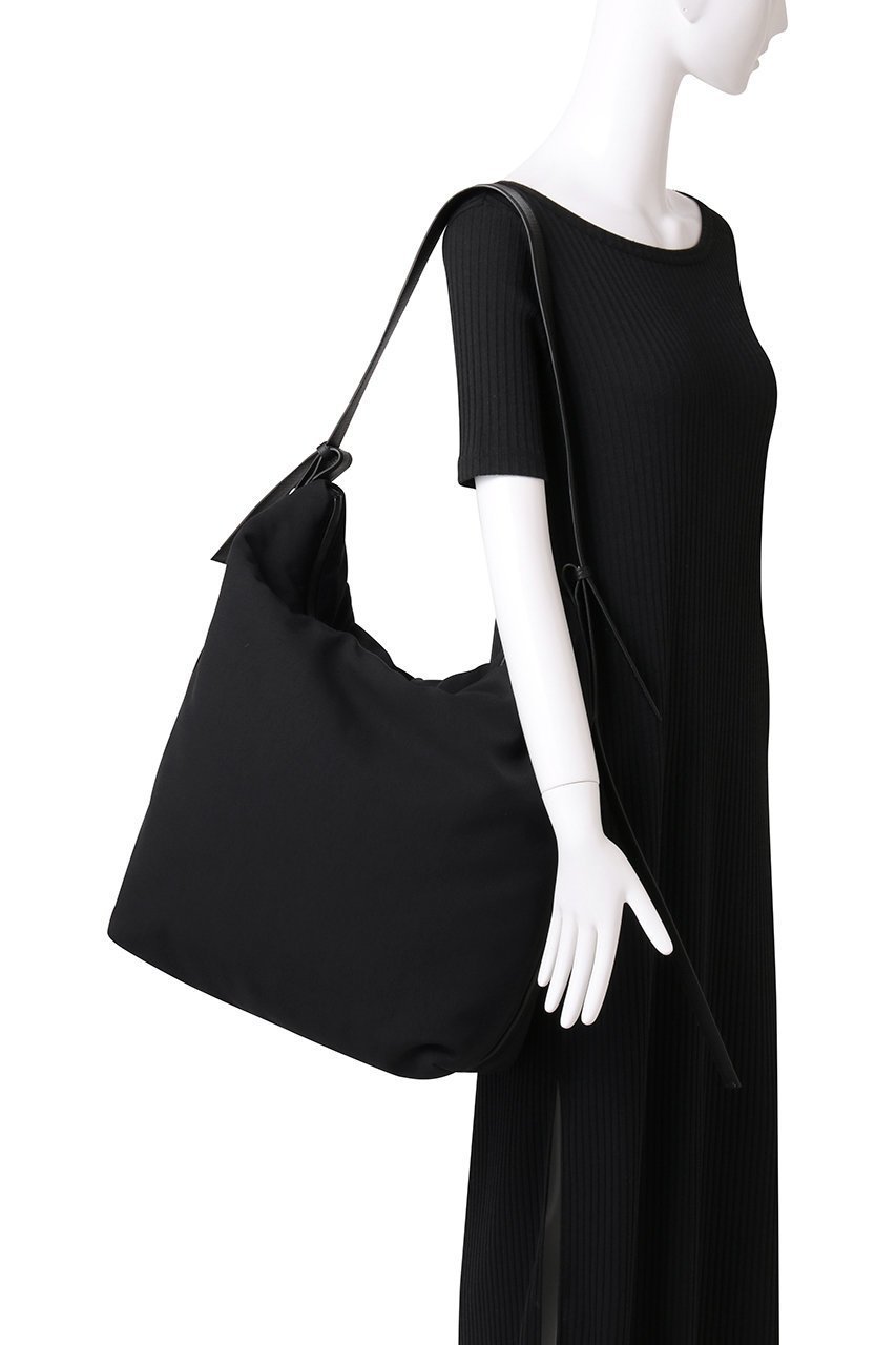 【スタジオ ニコルソン/STUDIO NICHOLSON】の【UNISEX】AIRPORT LARGE ナイロン ショルダー バッグ 人気、トレンドファッション・服の通販 founy(ファニー) 　ファッション　Fashion　レディースファッション　Fashion for Women　バッグ　Bags　ユニセックス　Unisex, Genderless　ショルダー　Shoulder, Shoulder Strap　ポケット　Pocket, Pocket Detail　旅行　Travel　軽量　Lightweight, Ultra Light　other-2|ID: prp329100004626279 ipo3291000000036689083