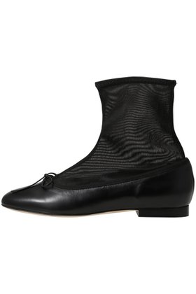 【ネブローニ/NEBULONI E】のチュールソックスショートブーツ 人気、トレンドファッション・服の通販 founy(ファニー) ファッション Fashion レディースファッション Fashion for Women ソックス&靴下 Socks & Hosiery ショート Short, Short Length ソックス Socks, Hosiery チュール Tulip, Tulip Motif ドッキング Docking, Mixed Material フォルム Silhouette, Form リボン Ribbon, Bow |ID:prp329100004626312