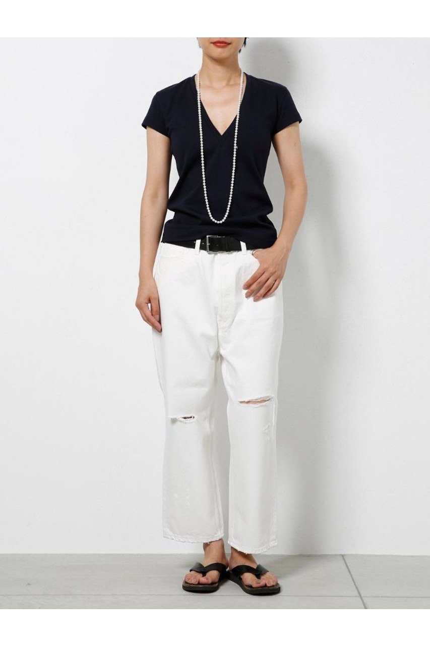 【マディソンブルー/MADISONBLUE】のDEEP V NECK TEE ディープ Vネック Tシャツ 人気、トレンドファッション・服の通販 founy(ファニー) 　ファッション　Fashion　レディースファッション　Fashion for Women　トップス・カットソー　Cut & Sew Tops　シャツ・ブラウス・オフィスカジュアル　Elegant Blouses & Button-Ups　ロングTシャツ・Tシャツ　Longline T-Shirts & Tees　カットソー・ベーシックTシャツ　Cut-and-Sewn Tops / Stretch Tees & Basics　Vネックトップス　V-Neck Tops / V-Cut Neckline Shirts　2025年　2025　2025-2026秋冬・A/W　Autumn/Winter 2025–26 AW25–26　なめらか　Smooth, Silky Texture　ショート　Short, Short Length　スタイリッシュ　Stylish, Fashionable　スリーブ　Sleeve, Long Sleeve / Short Sleeve　デコルテ　Décolleté, Neckline　フレンチ　French, French Style　A/W・秋冬　Autumn/Winter　other-6|ID: prp329100004626322 ipo3291000000033244005